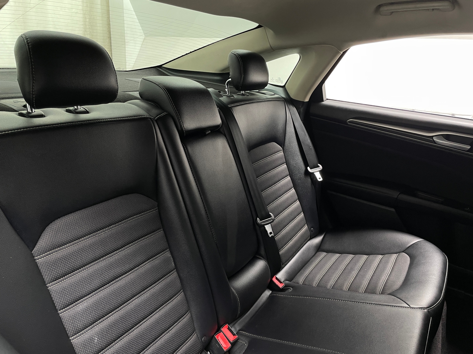 Thumbnail: 2017 Ford Fusion - 6