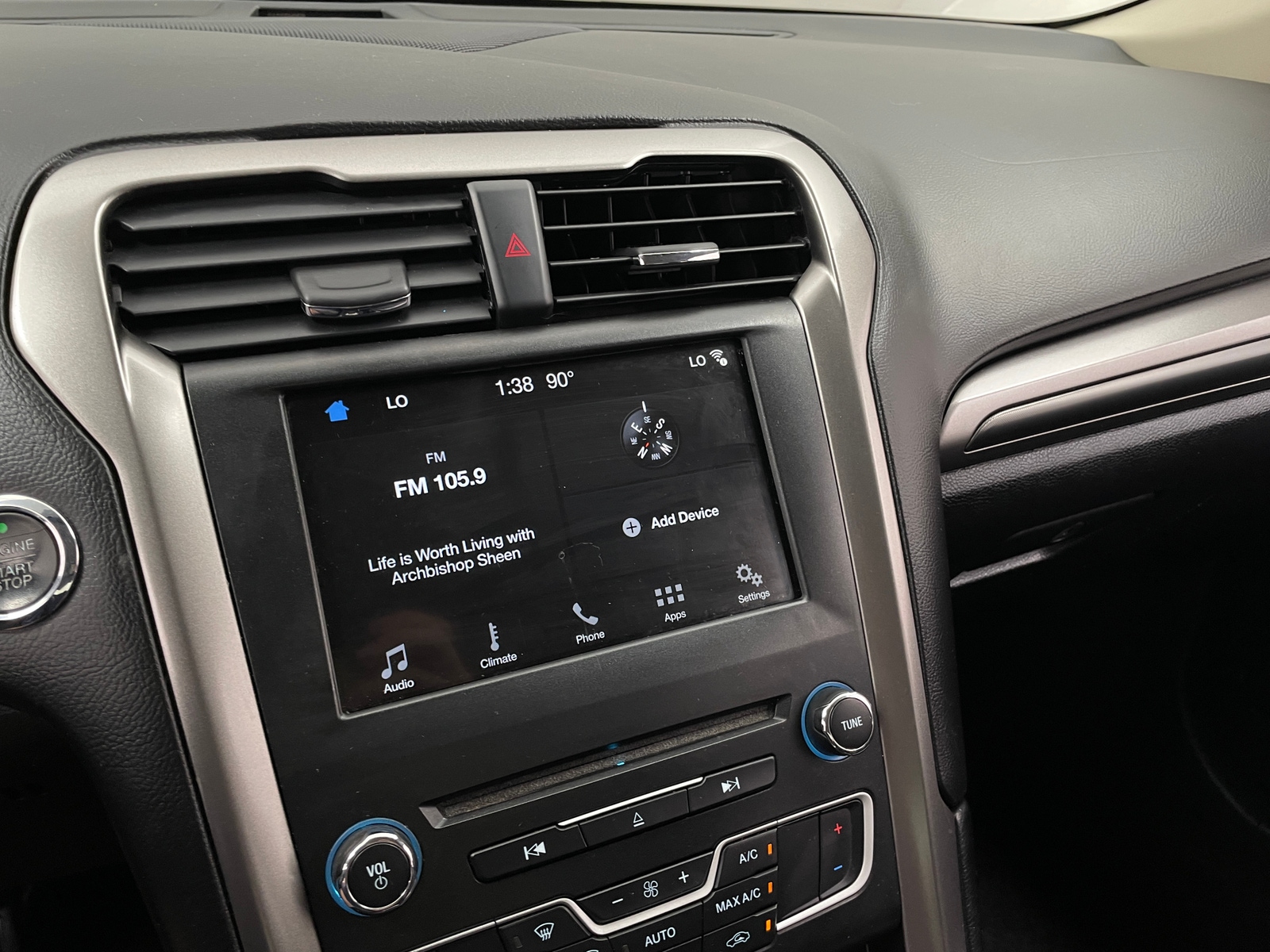 Thumbnail: 2017 Ford Fusion - 4
