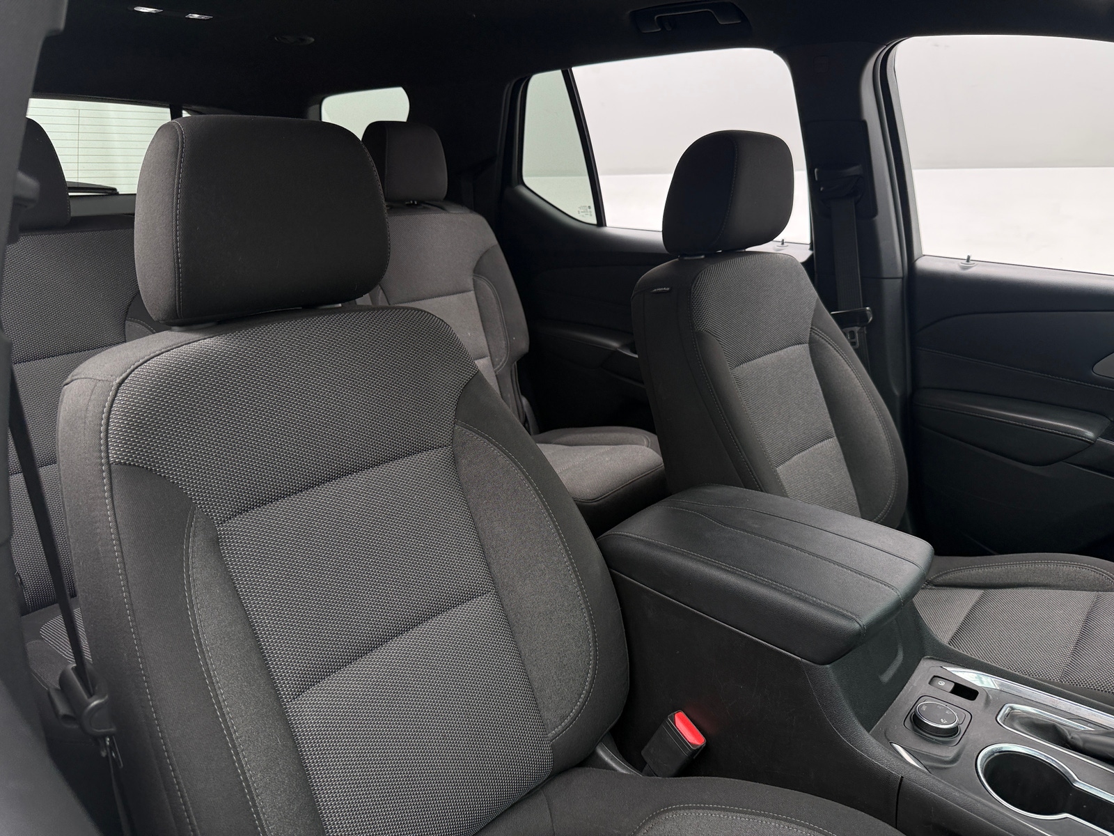 Thumbnail: 2023 Chevrolet Traverse - 2