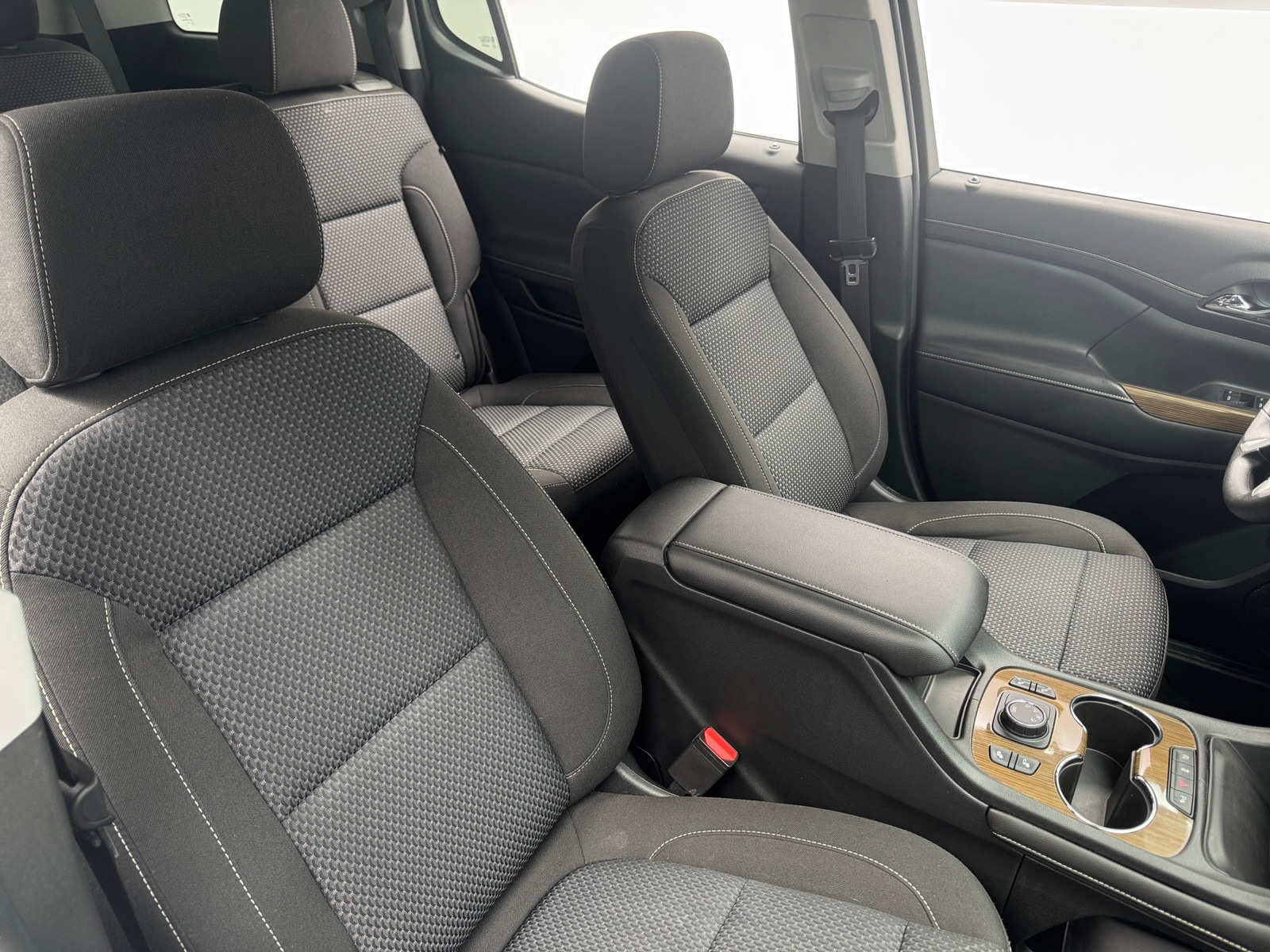 Thumbnail: 2021 GMC Acadia - 2