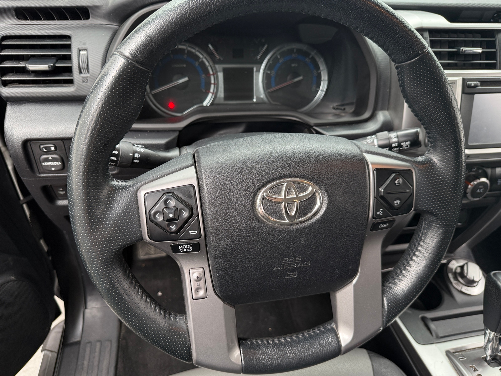 Thumbnail: 2016 Toyota 4Runner - 5