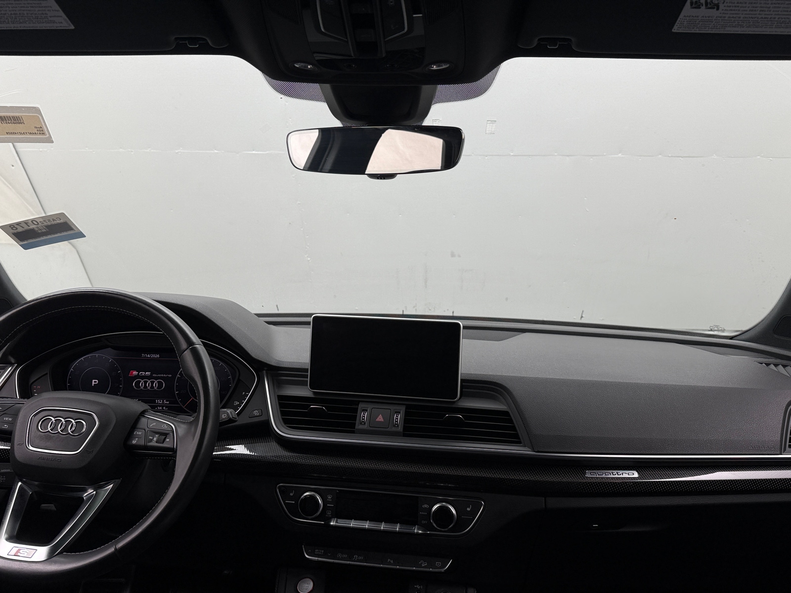 Thumbnail: 2018 Audi SQ5 - 2