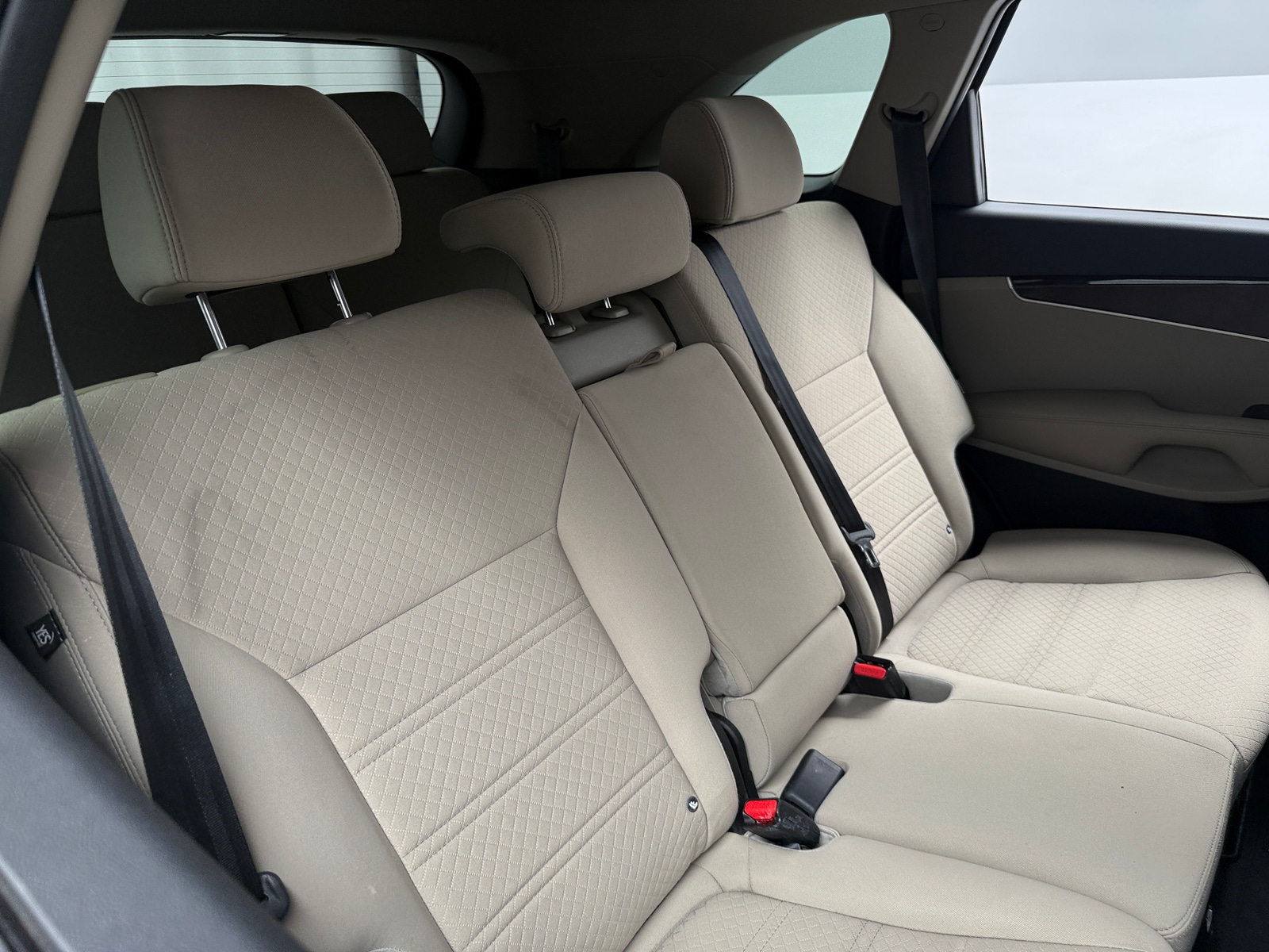 Thumbnail: 2018 Kia Sorento - 6
