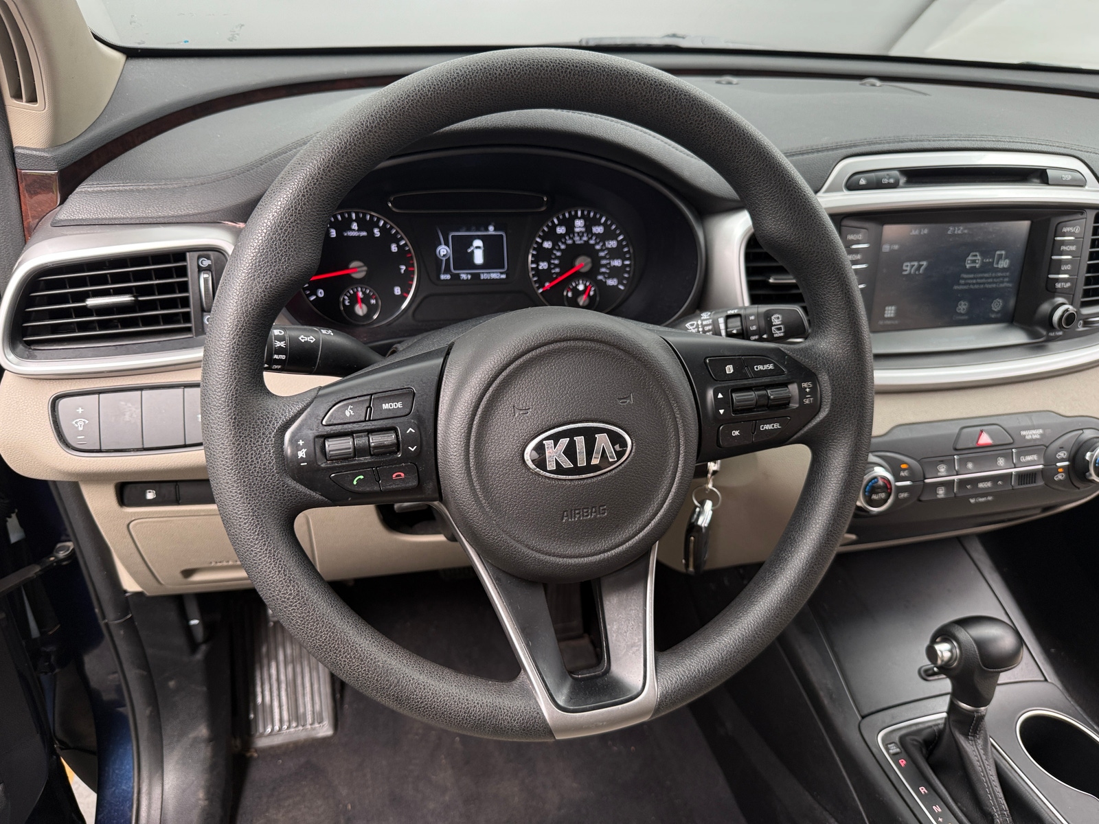 Thumbnail: 2018 Kia Sorento - 5