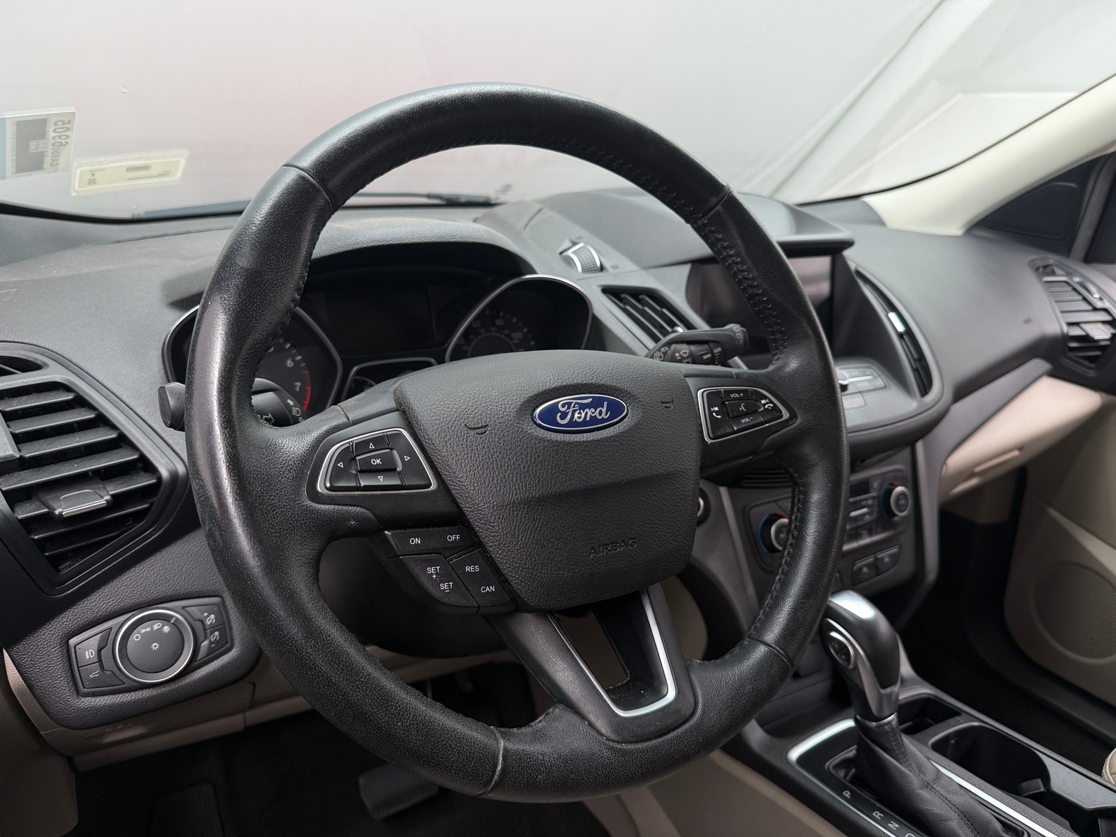 Thumbnail: 2019 Ford Escape - 4