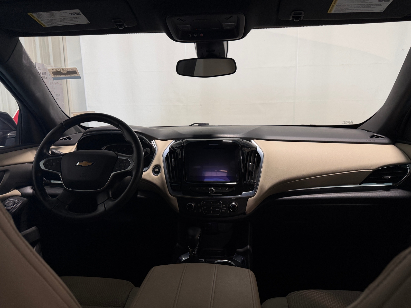 Thumbnail: 2022 Chevrolet Traverse - 3