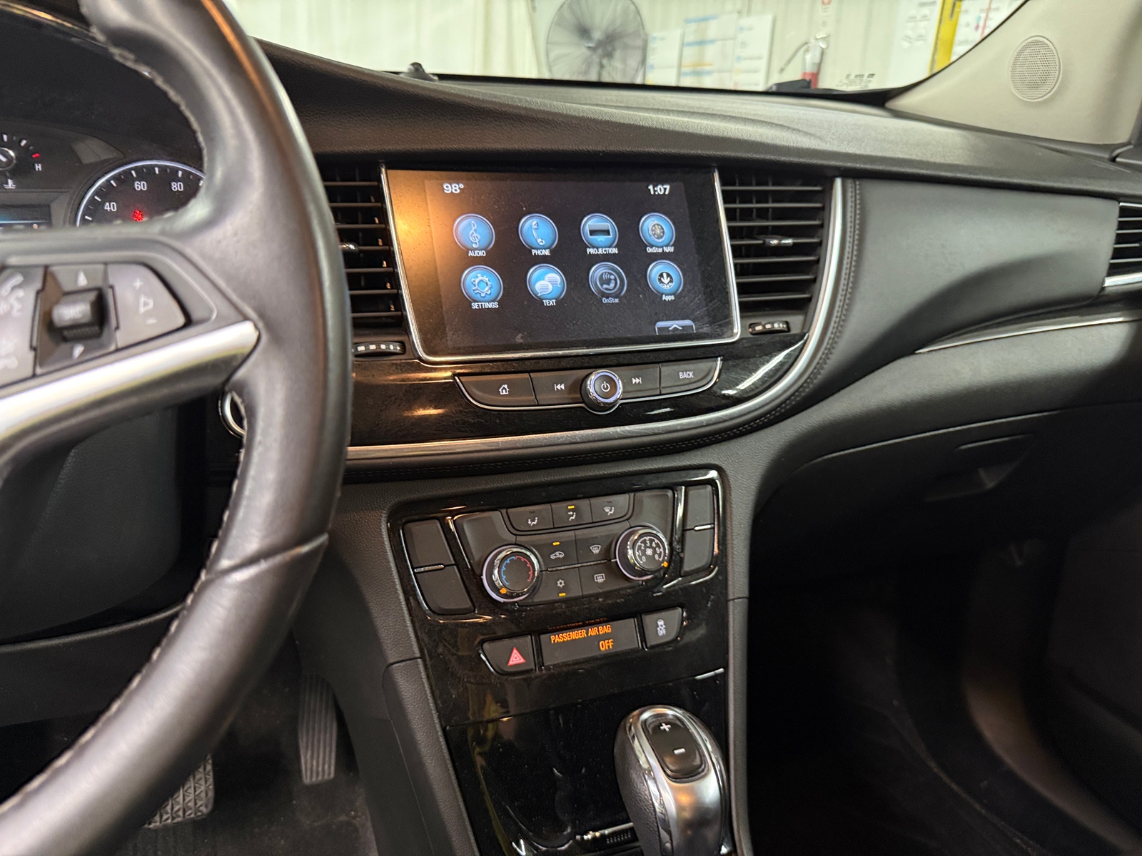 Thumbnail: 2018 Buick Encore - 4
