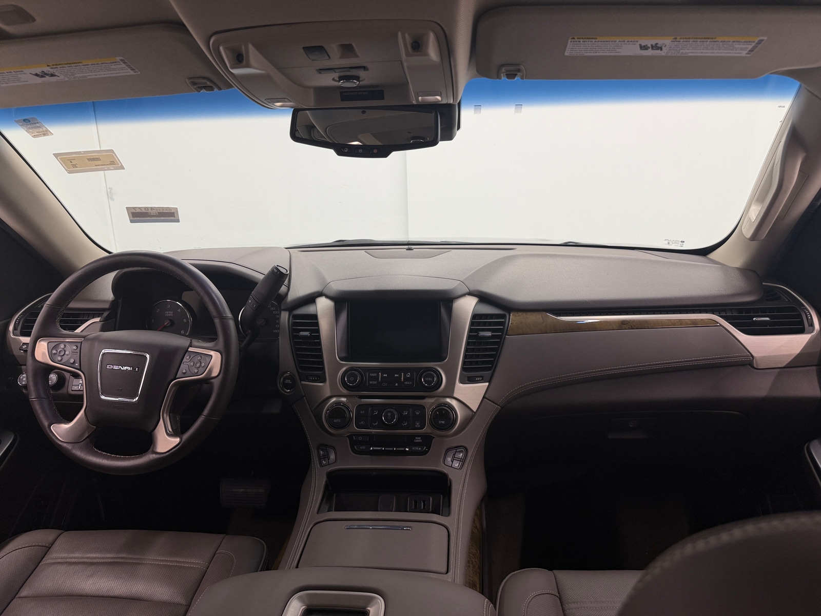 Thumbnail: 2016 GMC Yukon - 2