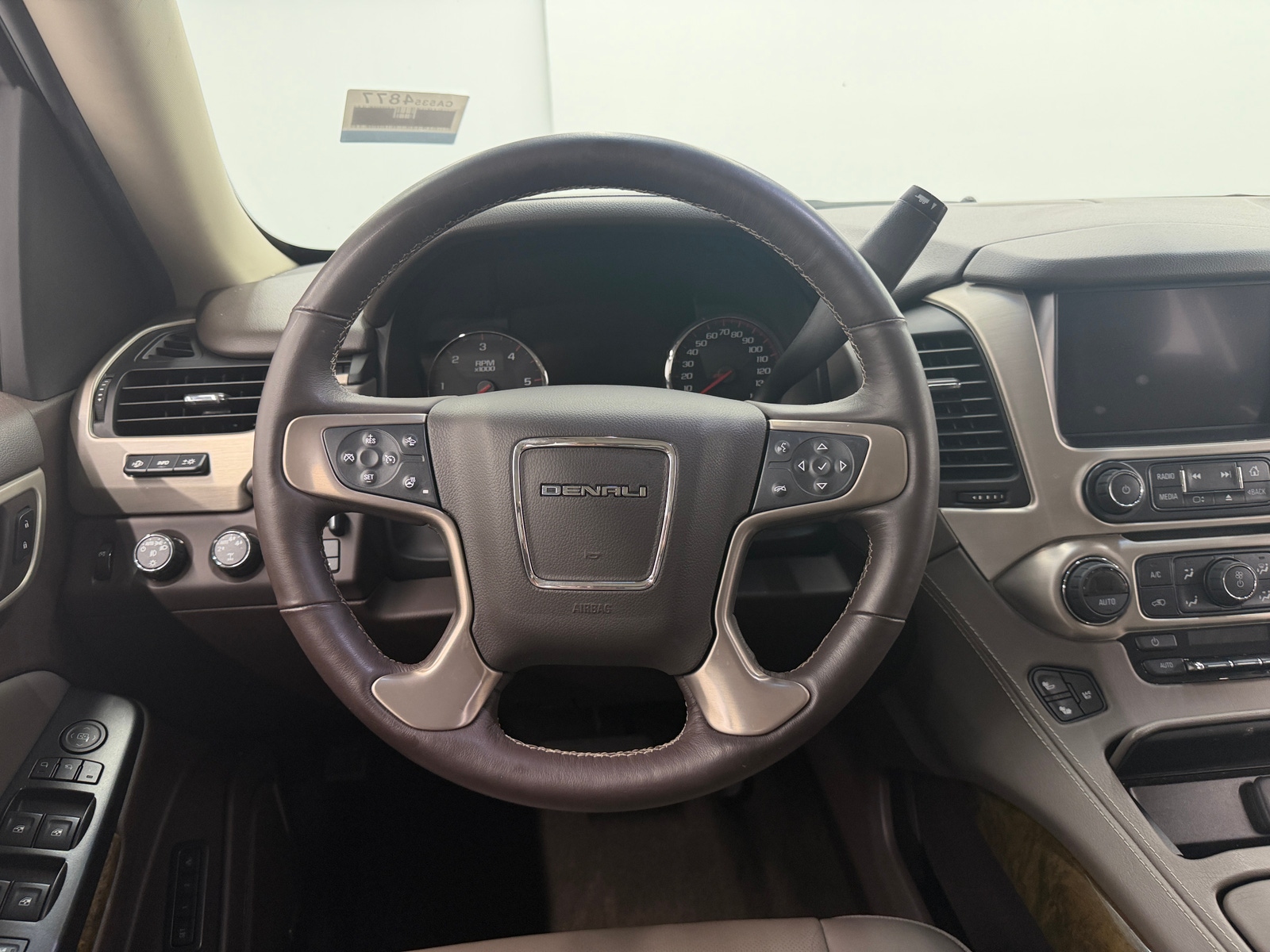 Thumbnail: 2016 GMC Yukon - 4