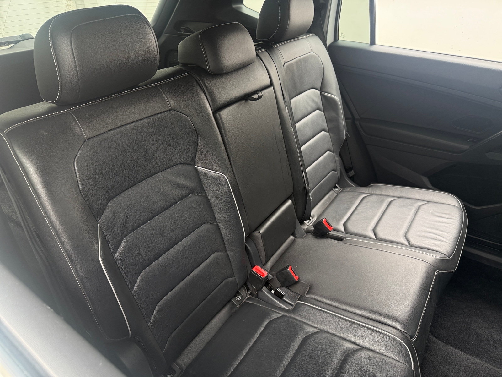 Thumbnail: 2021 Volkswagen Tiguan - 5