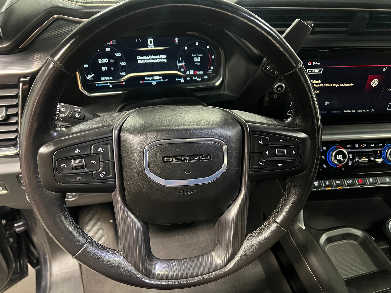 Thumbnail: 2024 GMC Sierra 2500 - 4