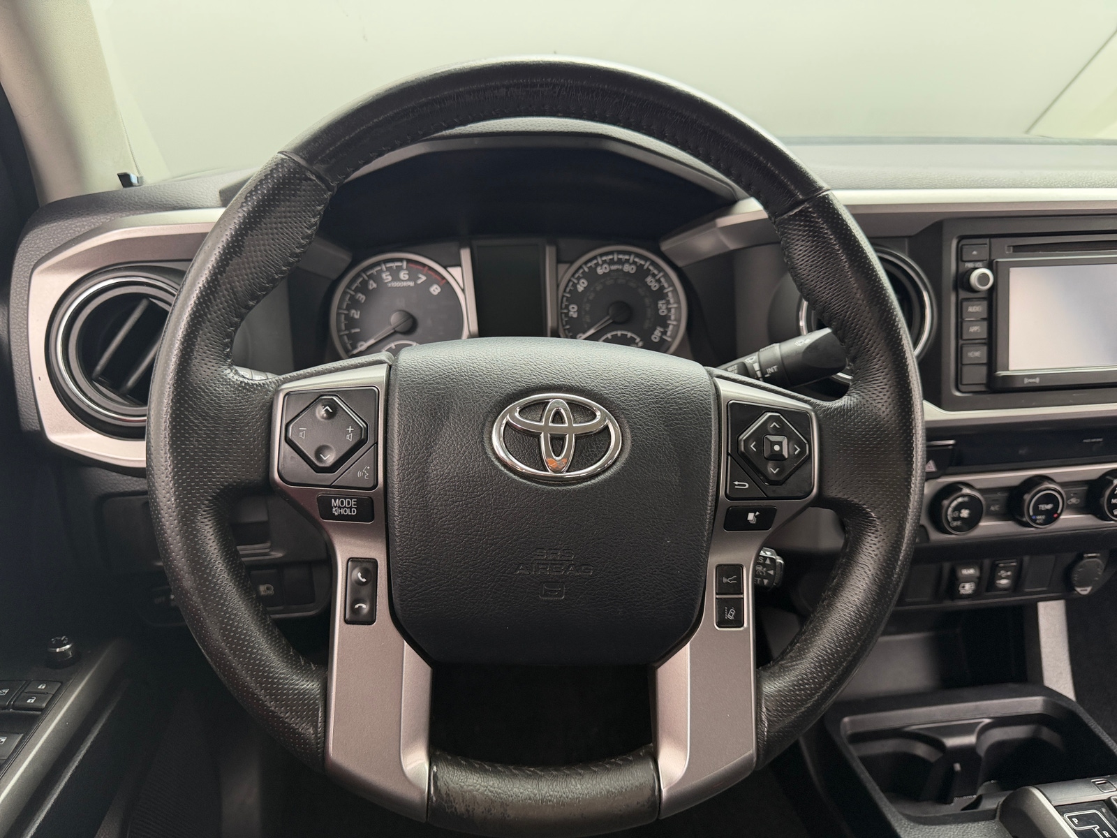 Thumbnail: 2018 Toyota Tacoma - 5