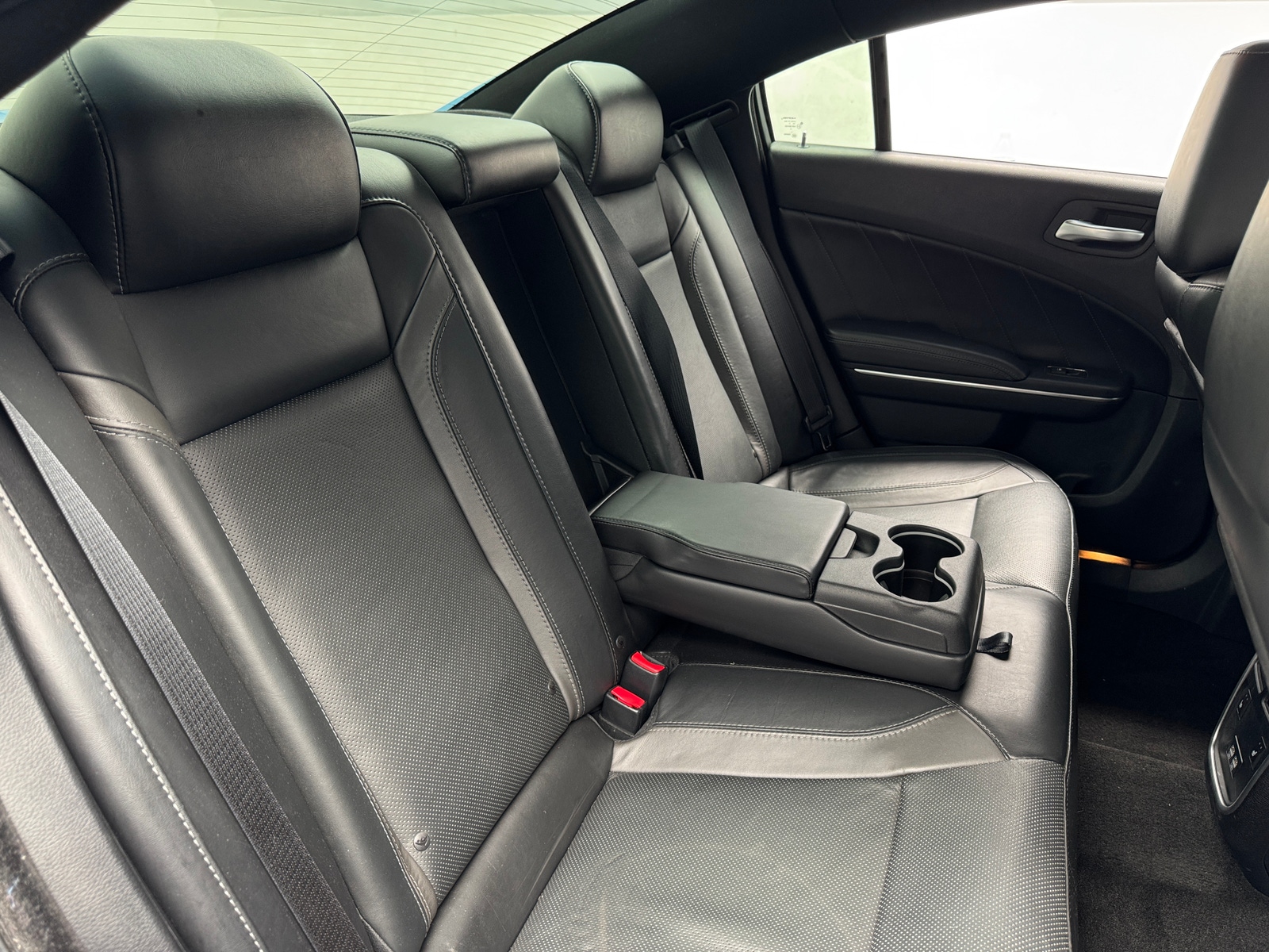 Thumbnail: 2016 Dodge Charger - 6