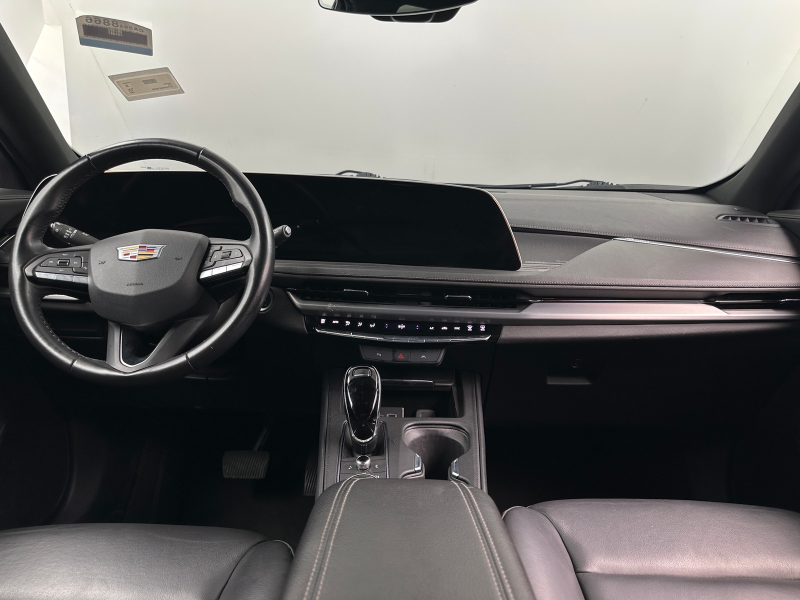 Thumbnail: 2025 Cadillac XT4 - 2