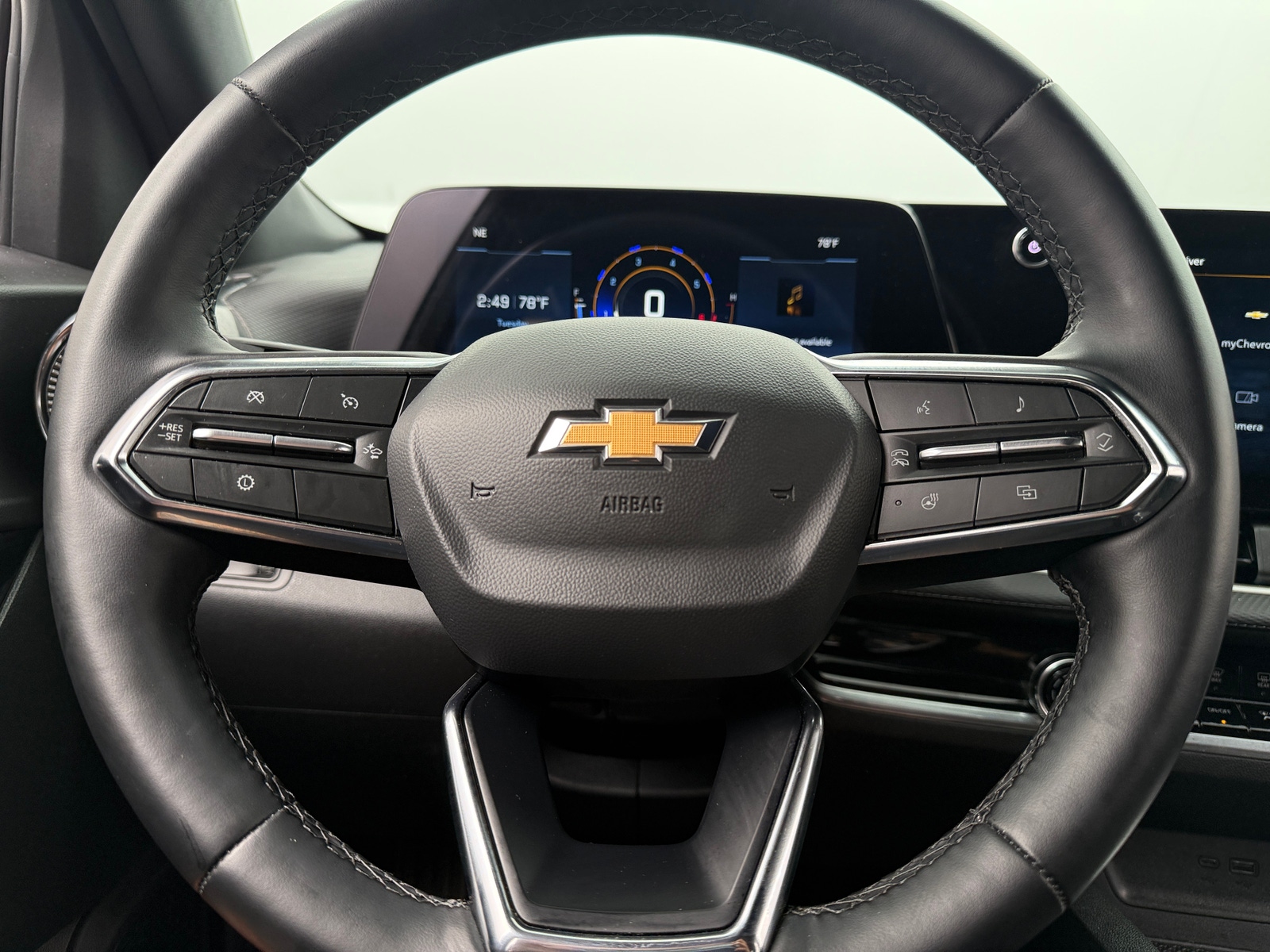 Thumbnail: 2026 Chevrolet Equinox - 5