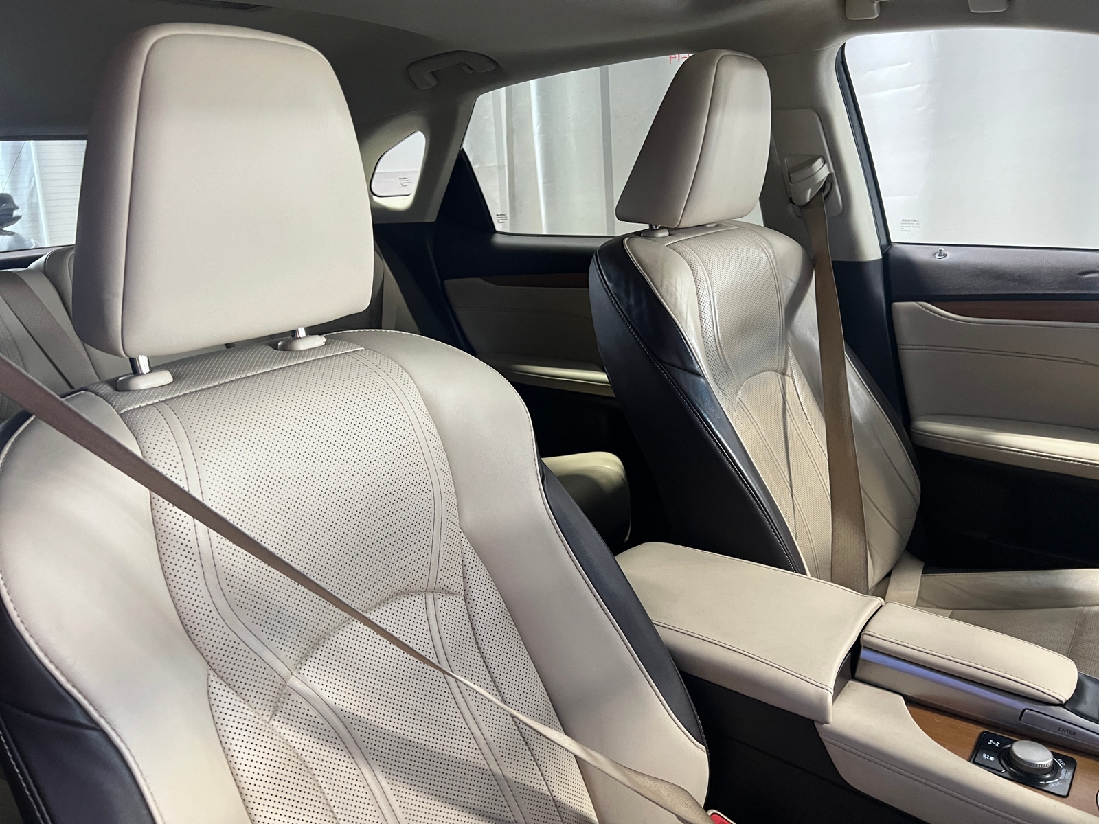 Thumbnail: 2016 Lexus RX - 2