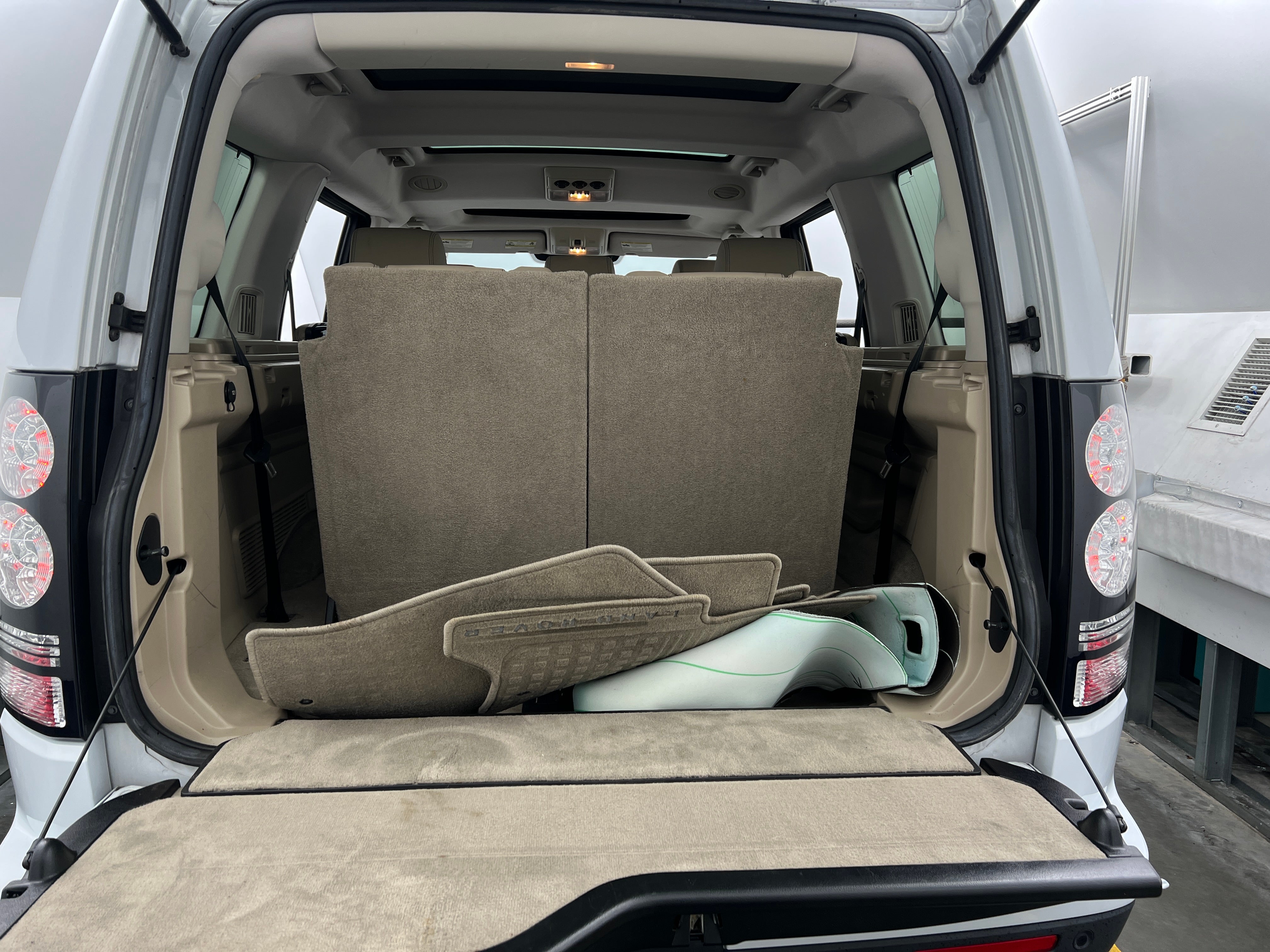 2016 Land Rover LR4 HSE LUX - Photo 6