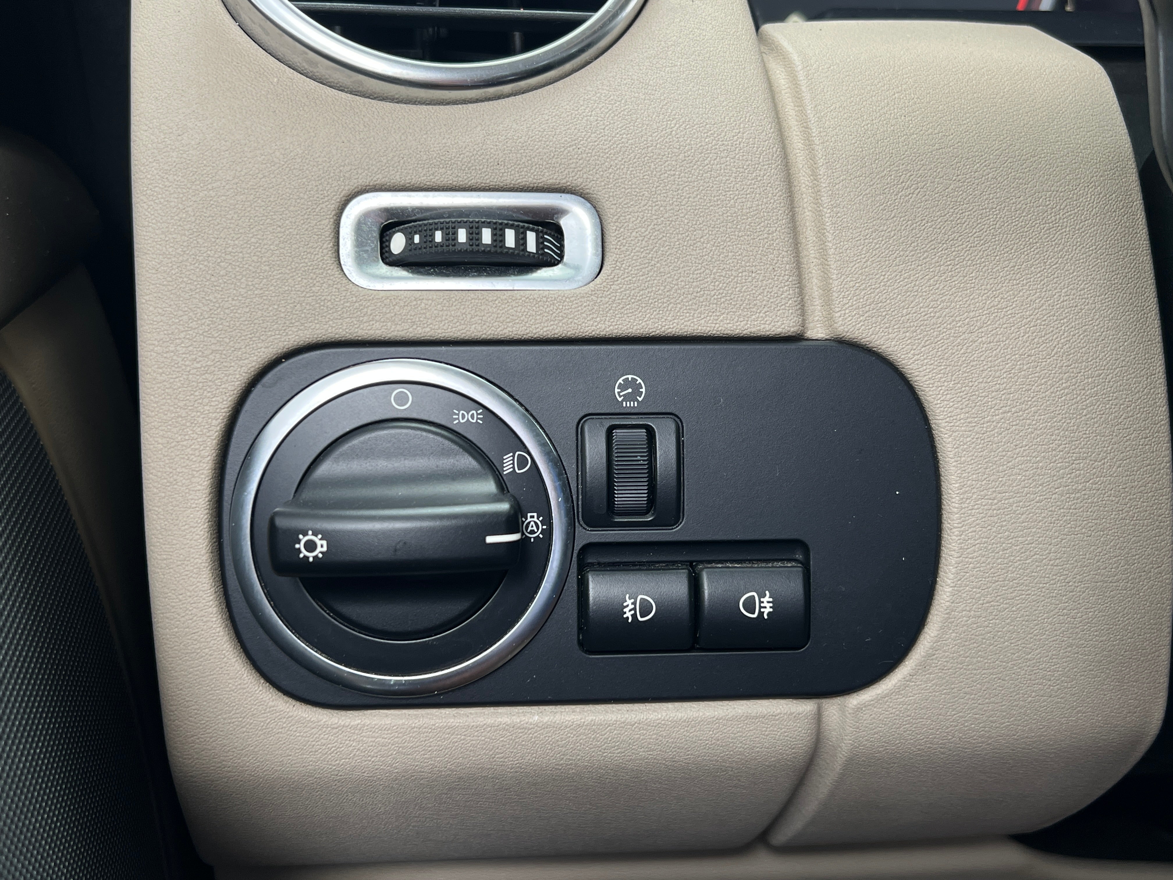 2016 Land Rover LR4 HSE LUX - Photo 12