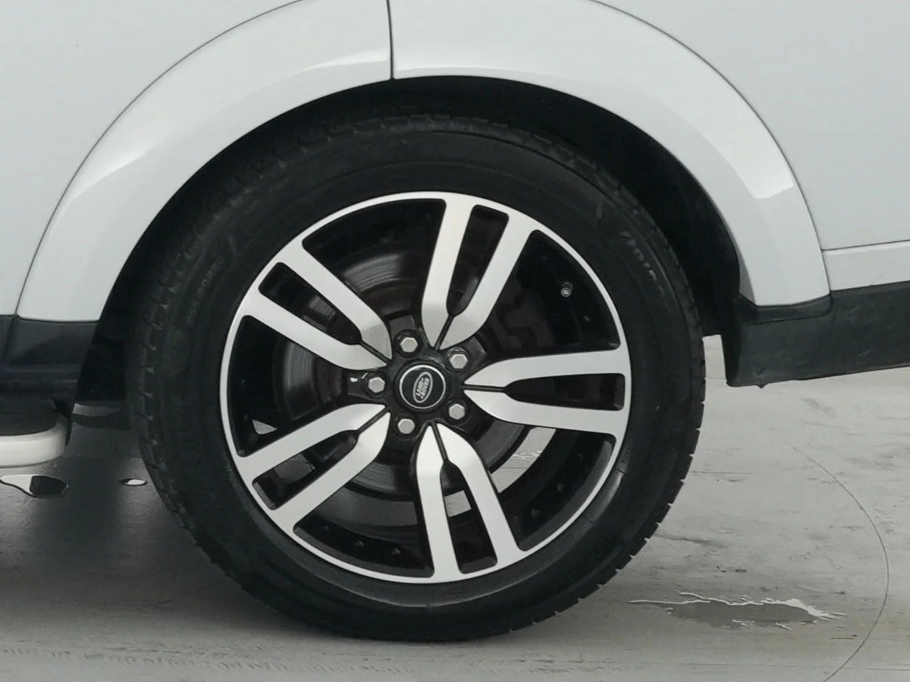 2016 Land Rover LR4 HSE LUX - Photo 18