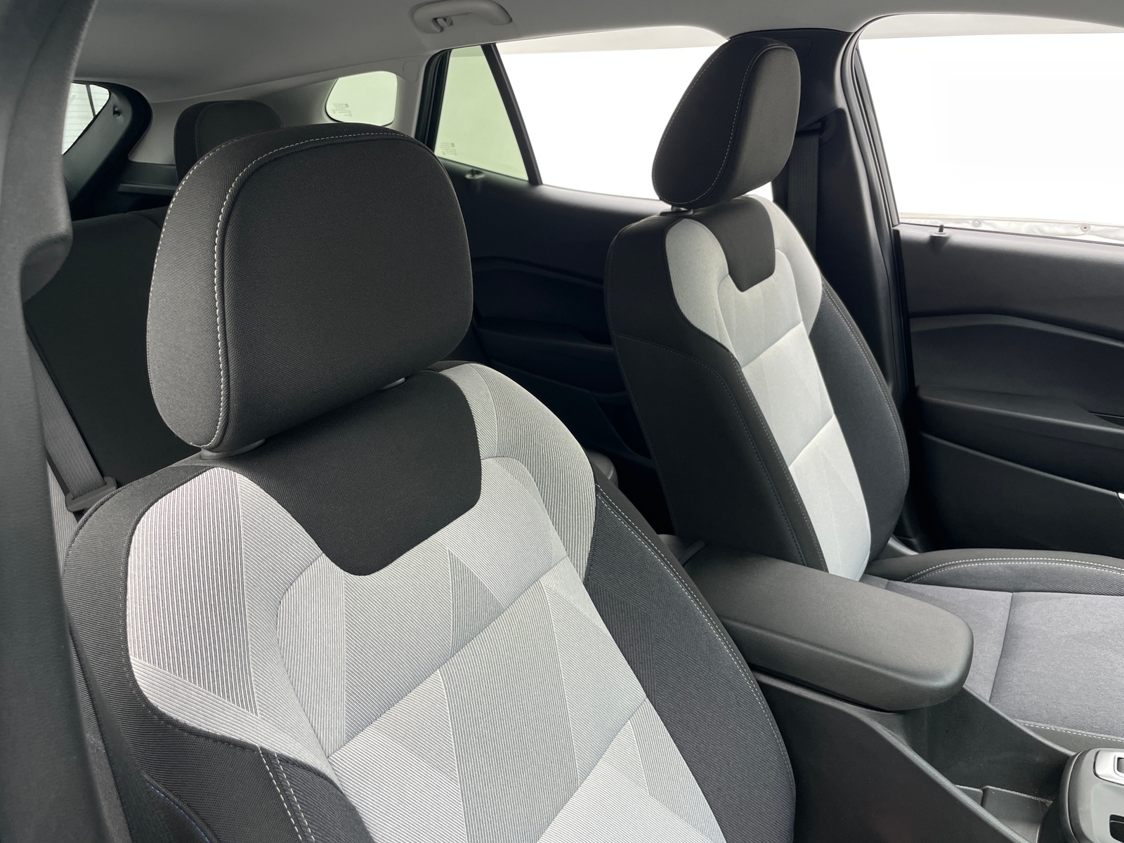 Thumbnail: 2026 Chevrolet Trax - 2