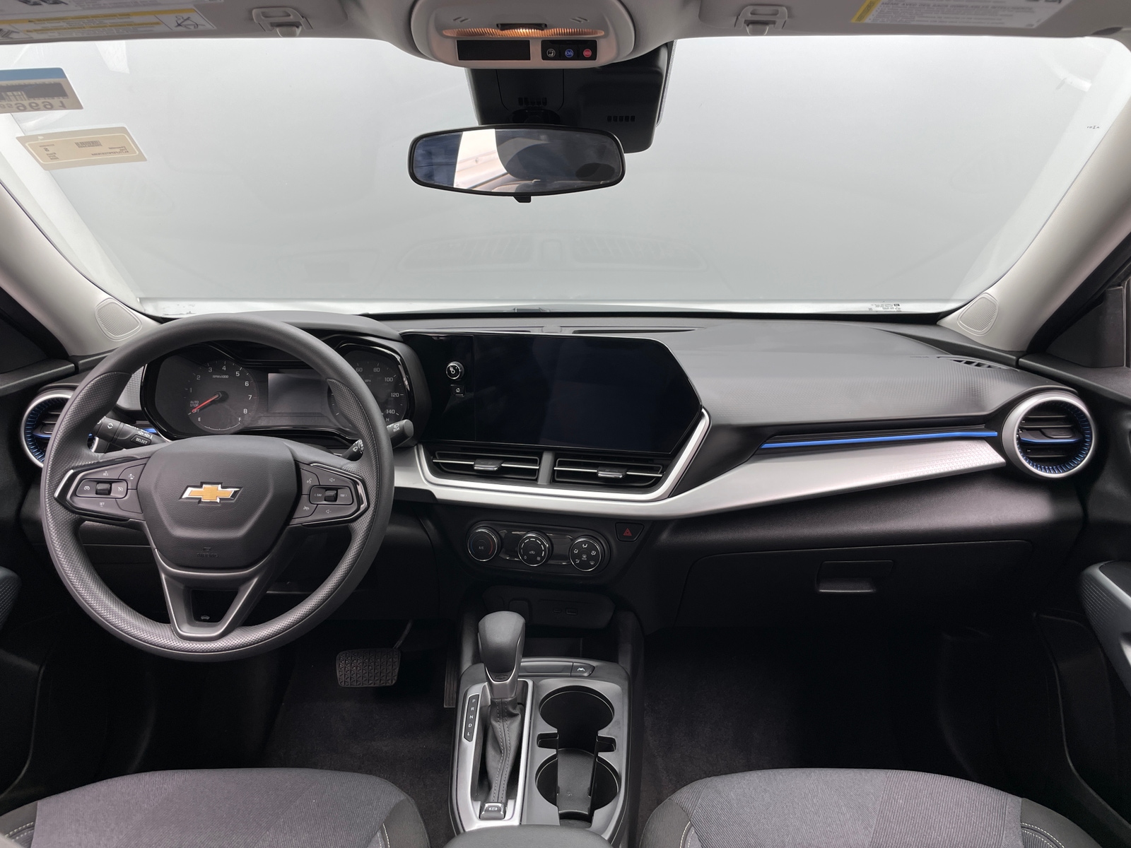 Thumbnail: 2026 Chevrolet Trax - 3