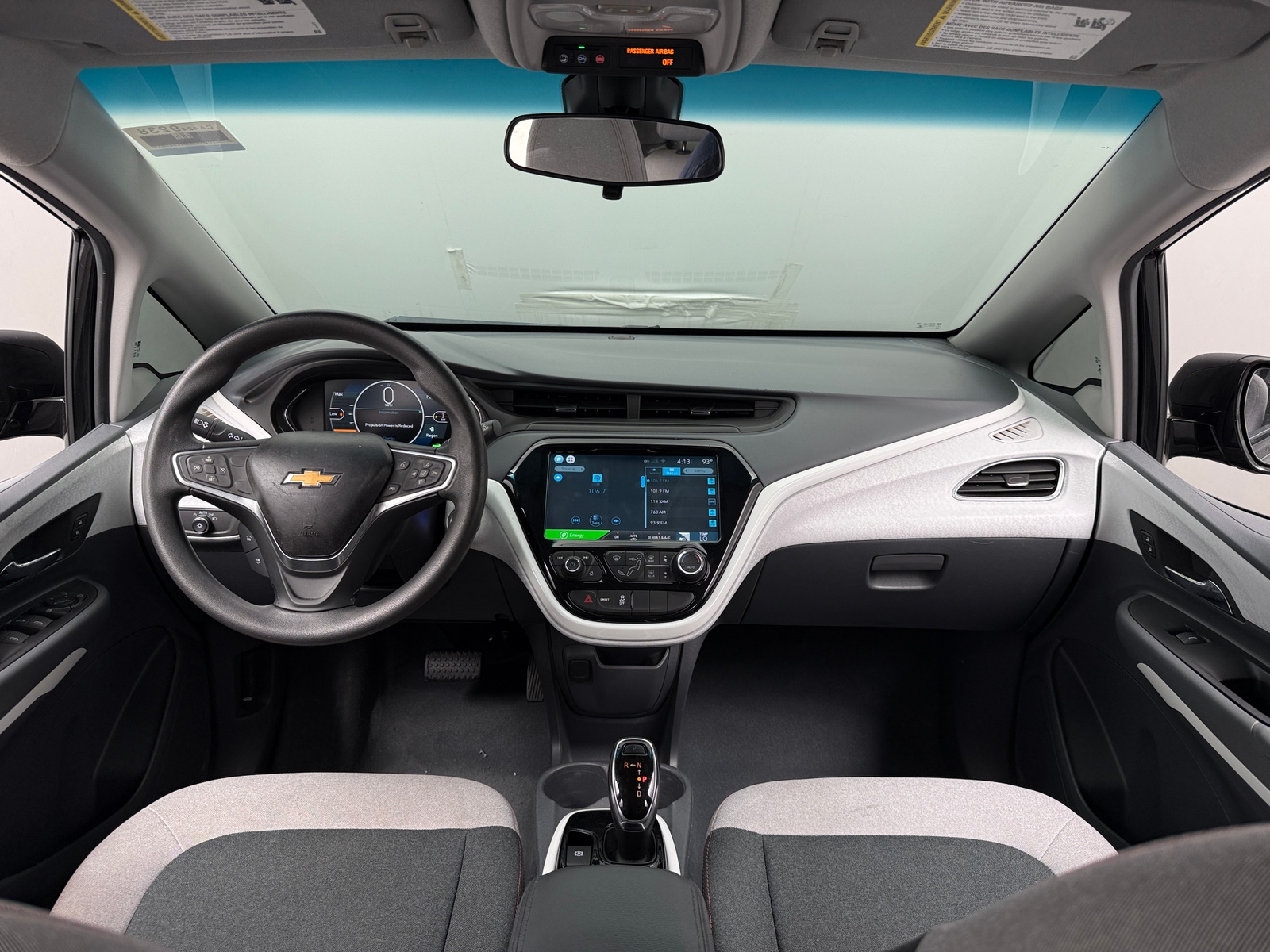 Thumbnail: 2018 Chevrolet Bolt EV - 3