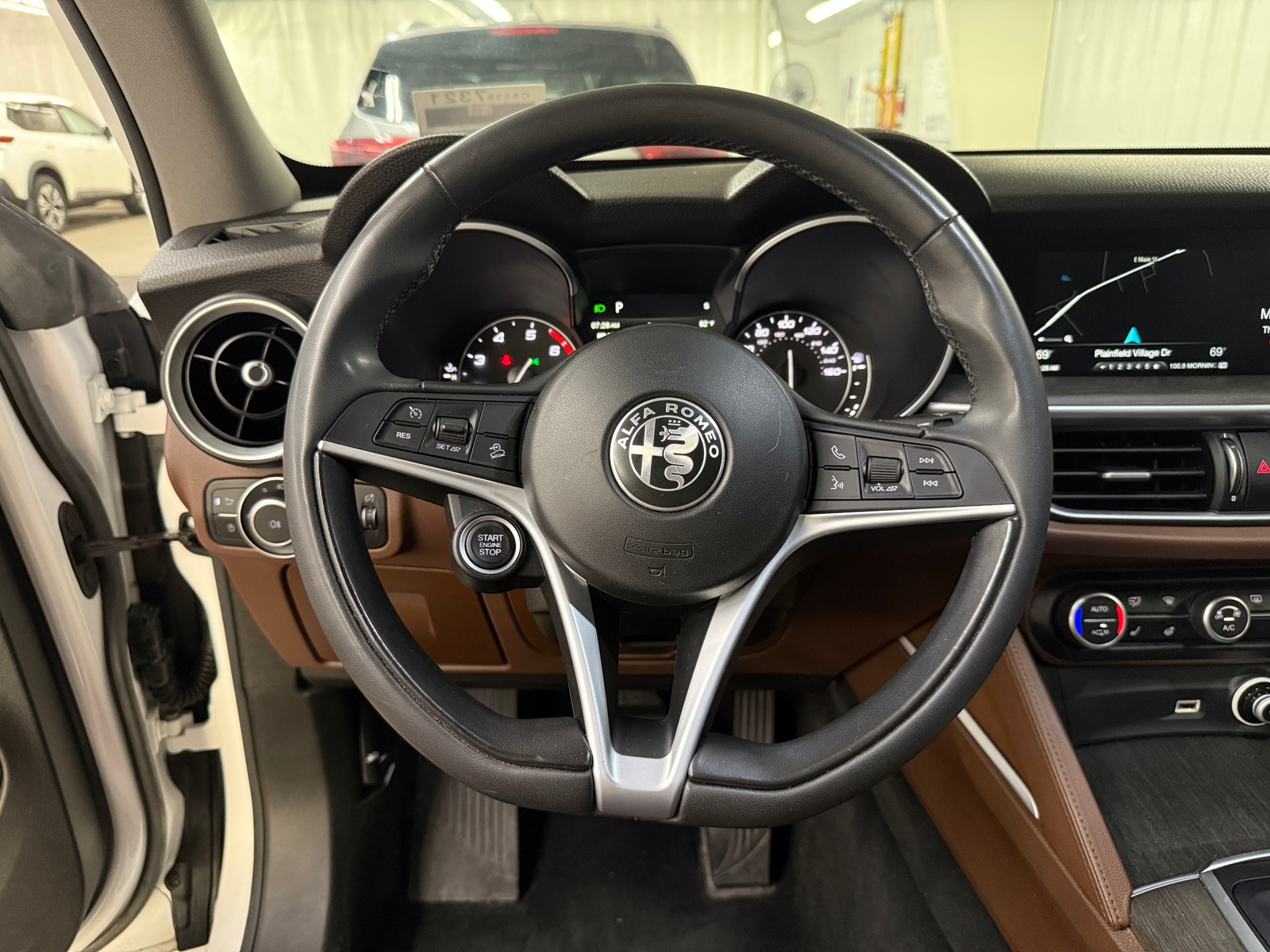 Thumbnail: 2019 Alfa Romeo Stelvio - 4