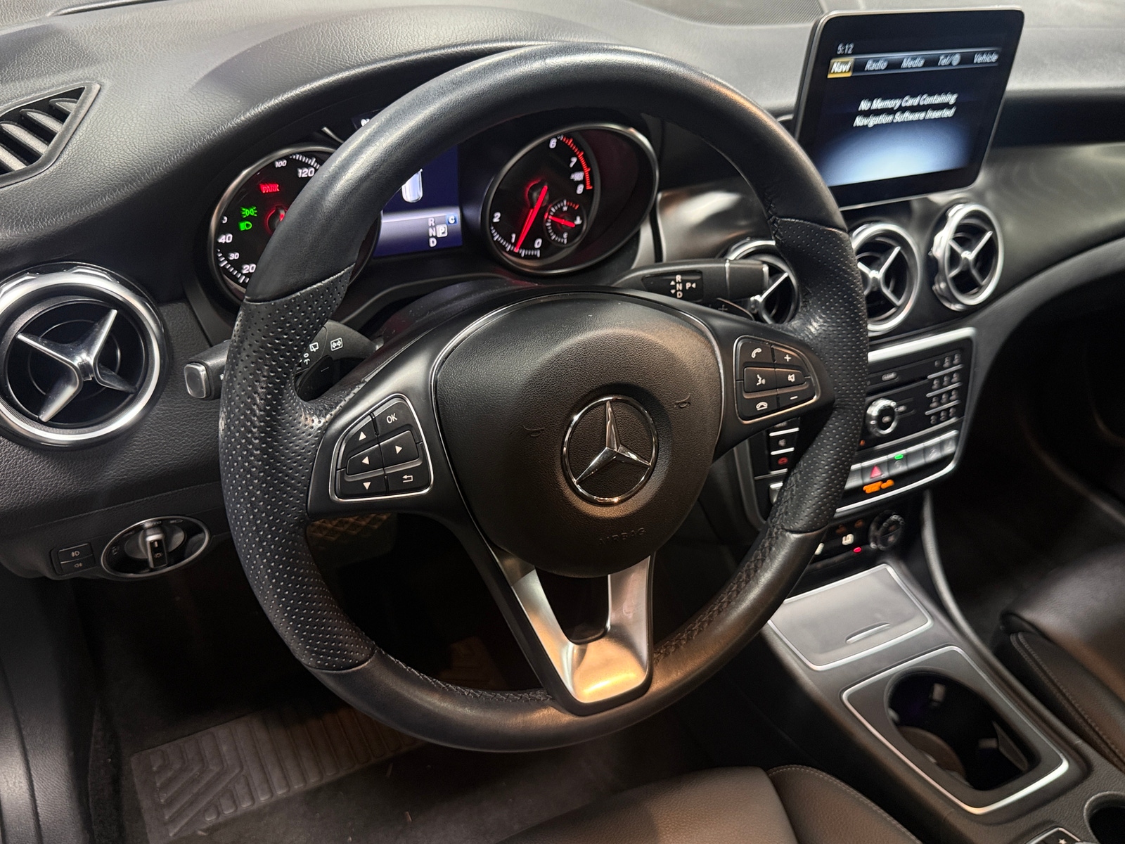 Thumbnail: 2019 Mercedes-Benz GLA - 4