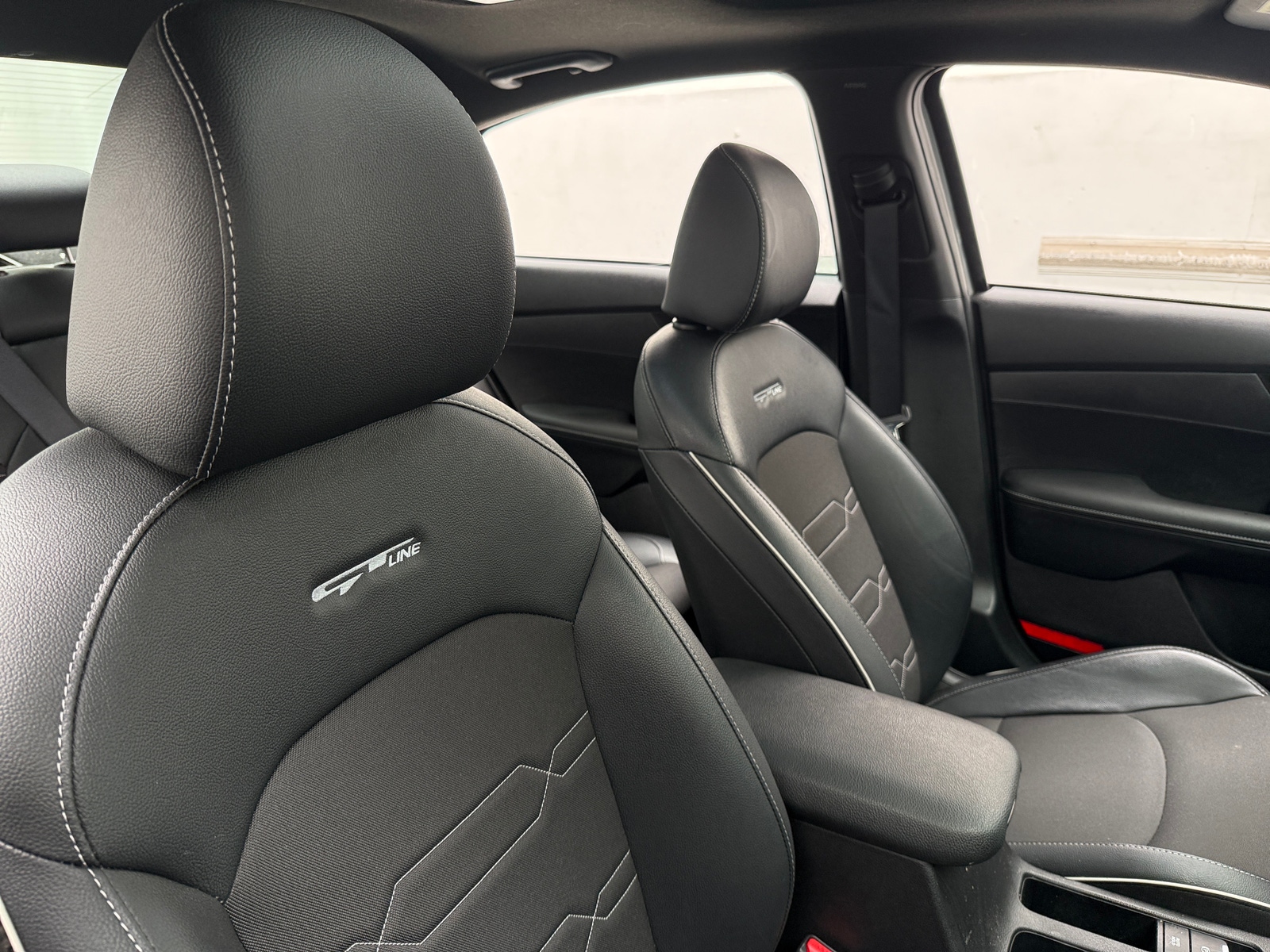 Thumbnail: 2024 Kia Forte - 2