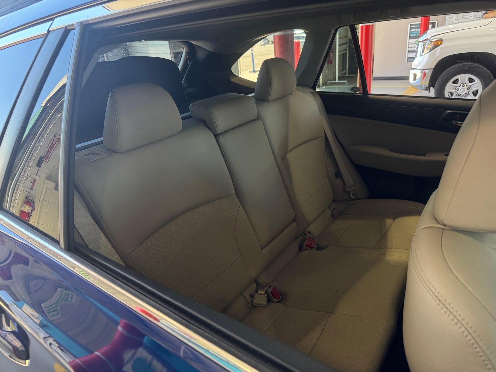 Thumbnail: 2016 Subaru Outback - 5