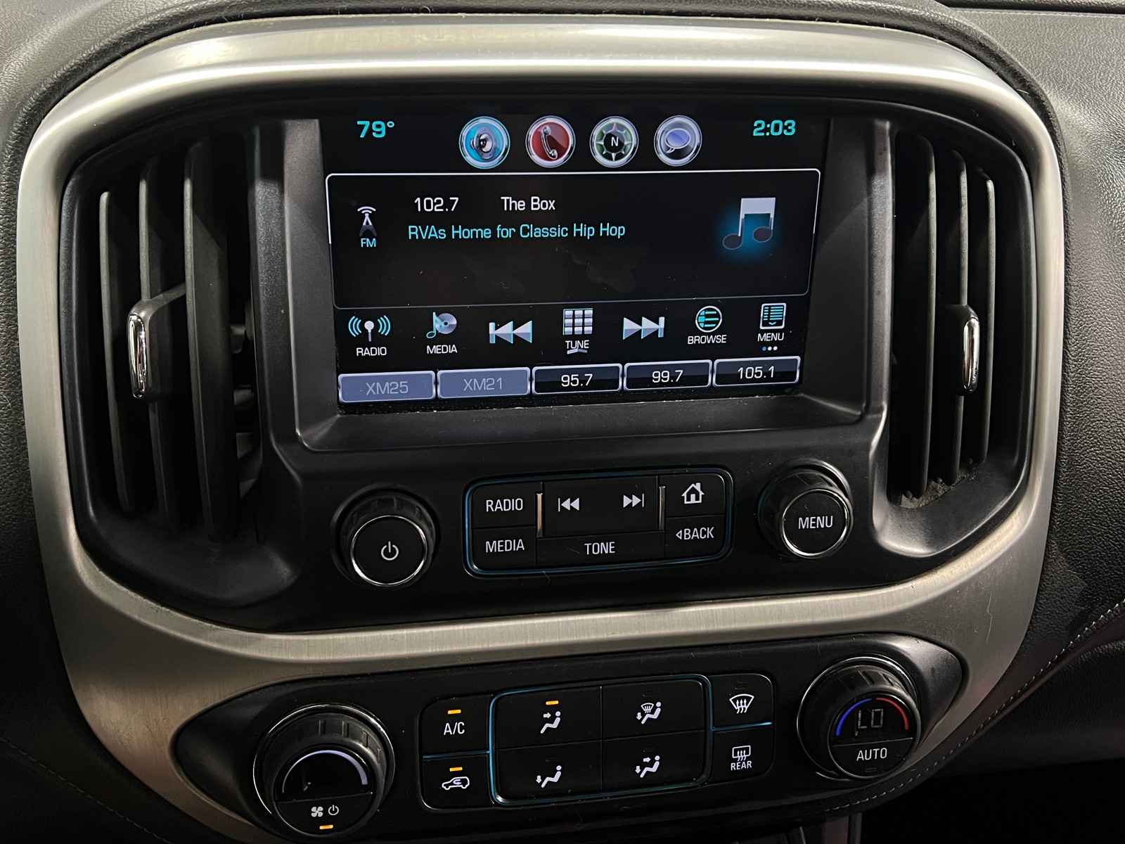Thumbnail: 2017 GMC Canyon - 3