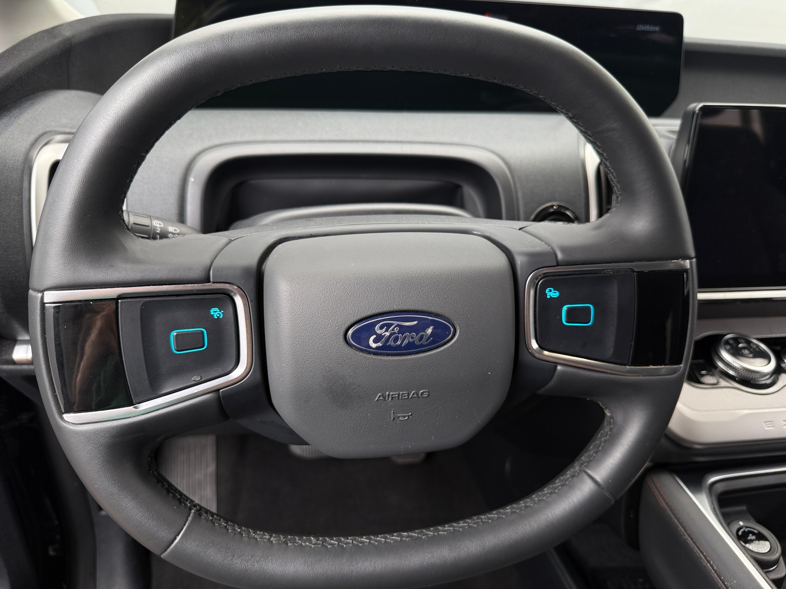 Thumbnail: 2025 Ford Expedition MAX - 5