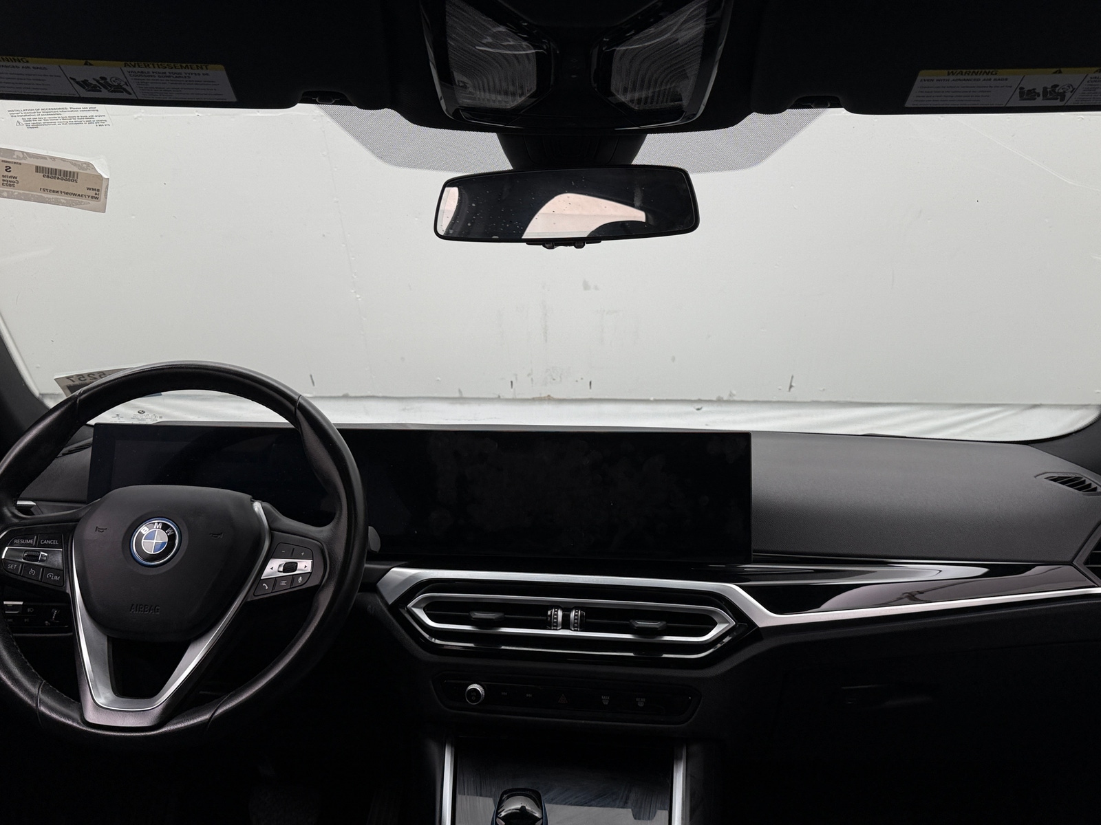 Thumbnail: 2023 BMW i4 - 2