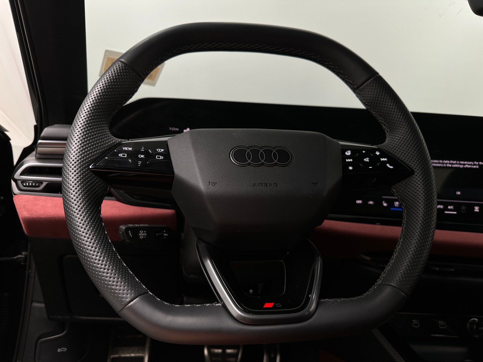 Thumbnail: 2025 Audi S5 - 4