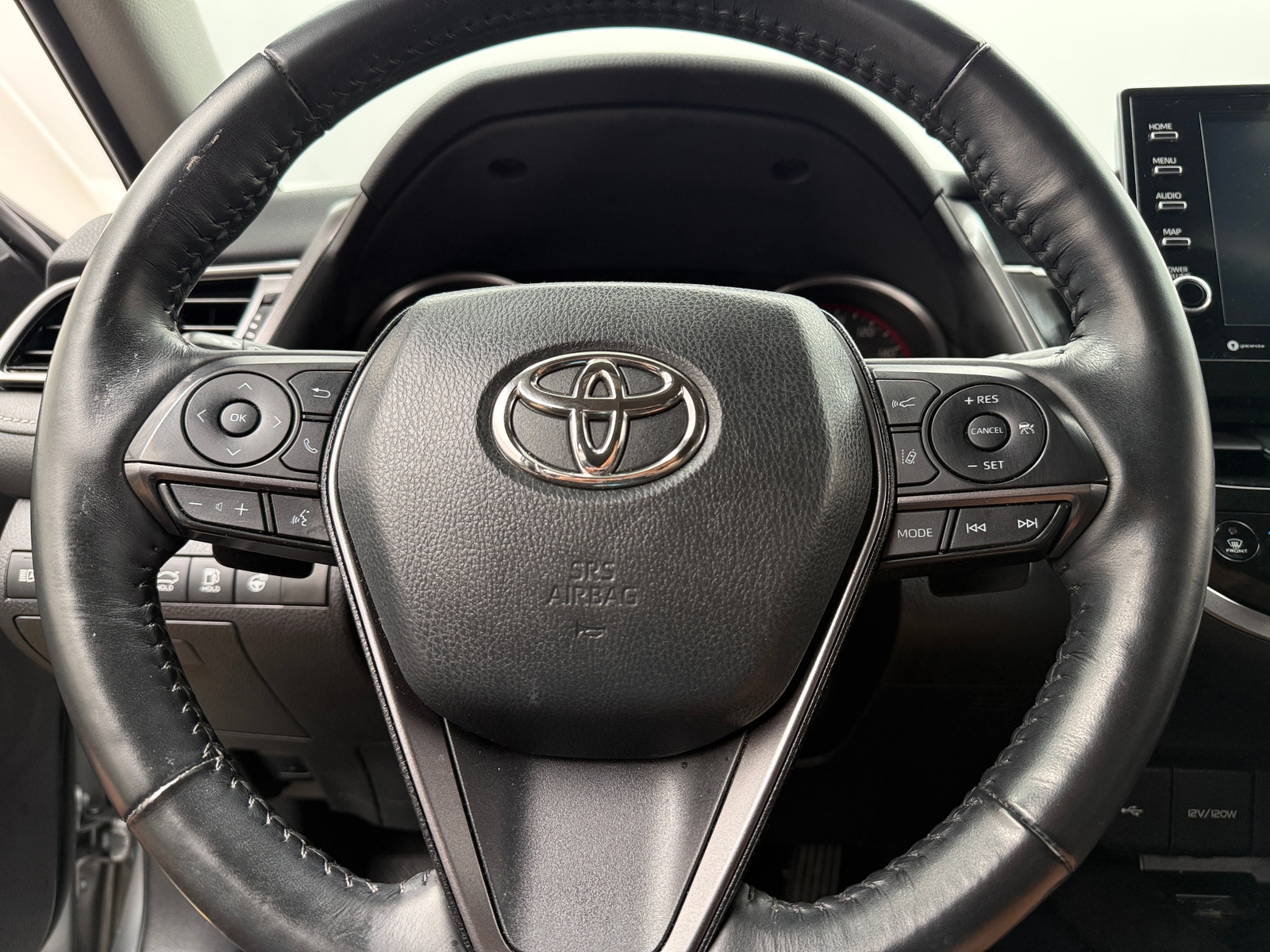 Thumbnail: 2023 Toyota Camry - 4
