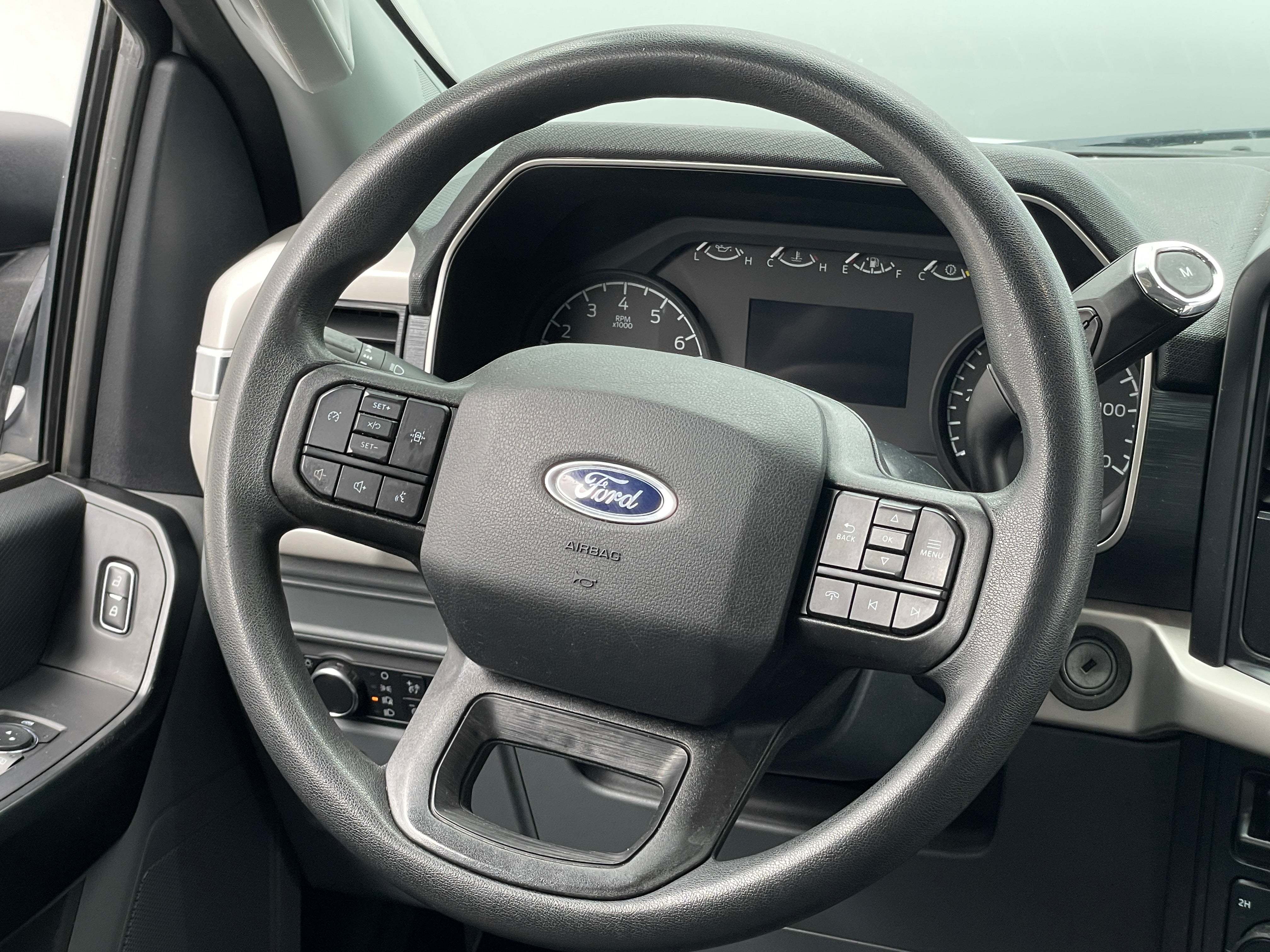 2021 Ford F-150 XL - Photo 3