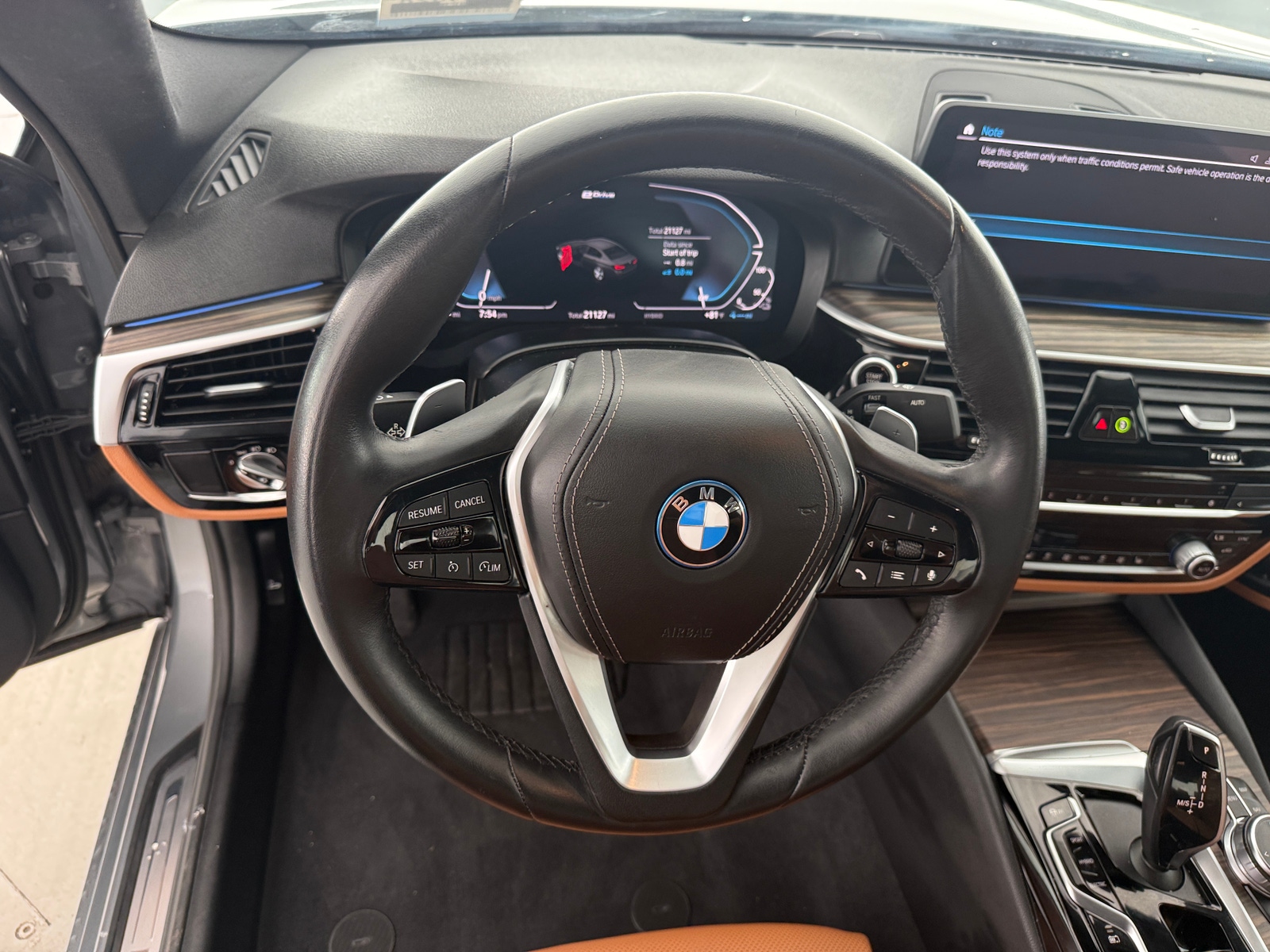 Thumbnail: 2023 BMW 5 Series - 4