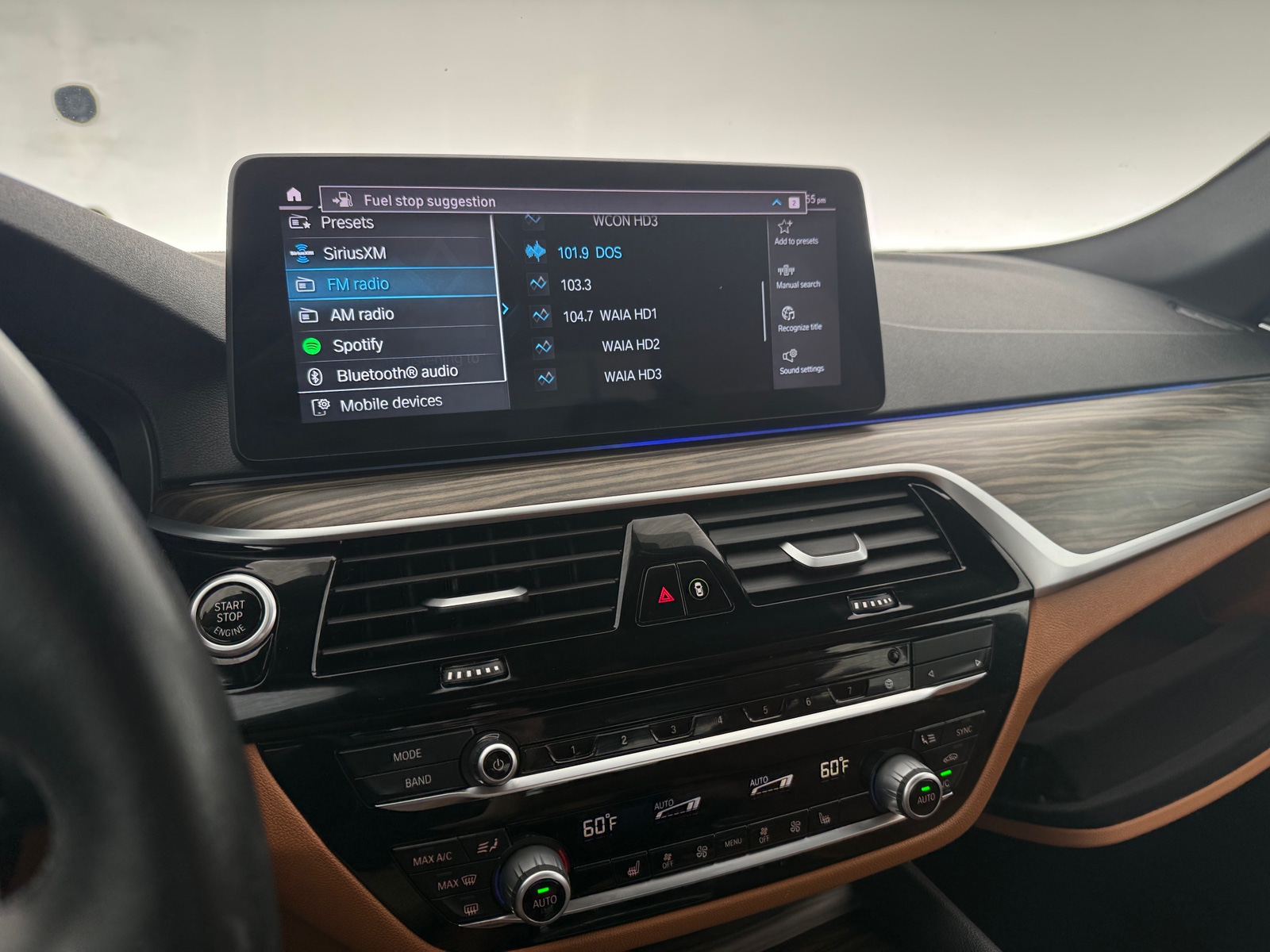 Thumbnail: 2023 BMW 5 Series - 3