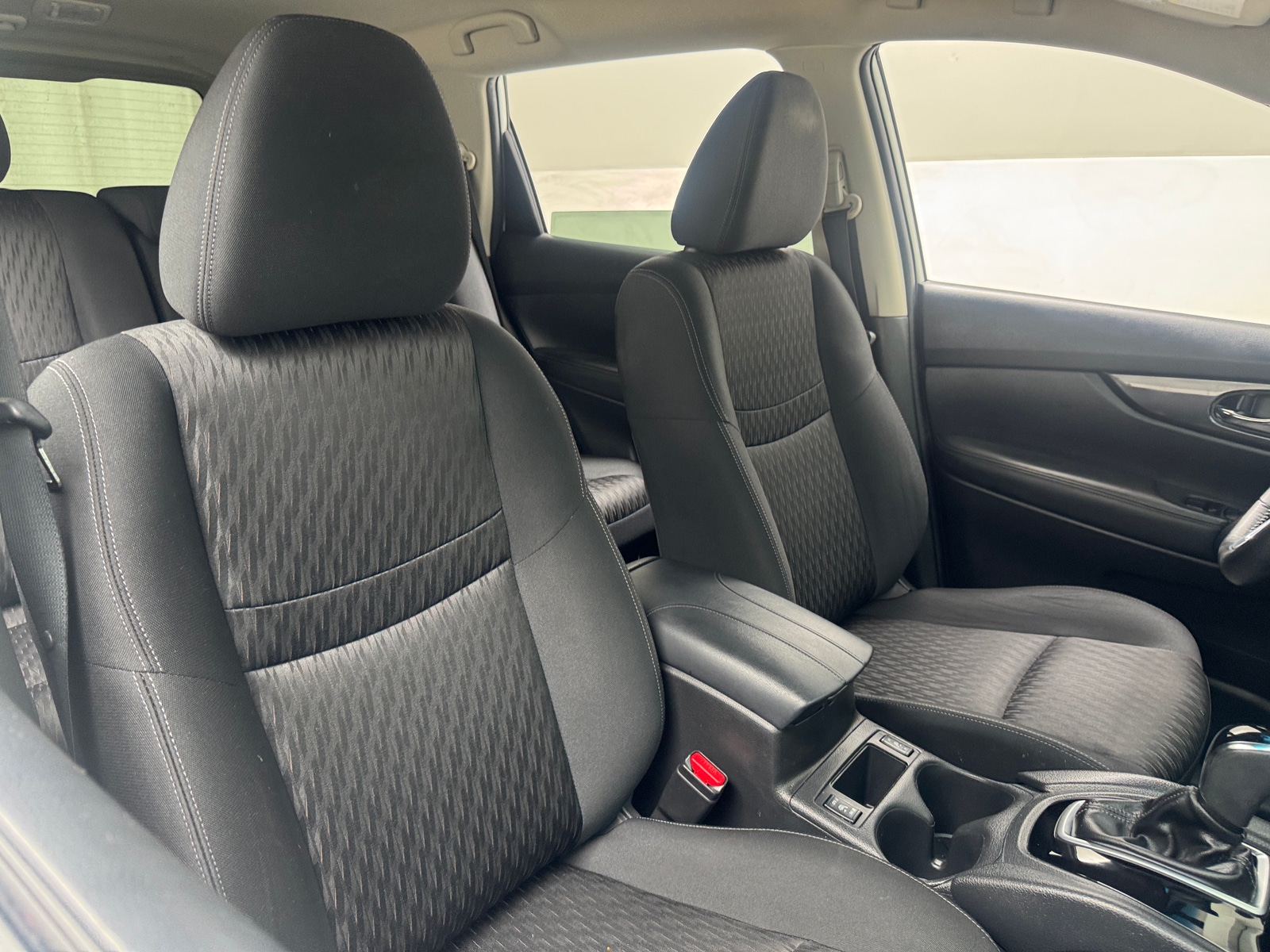Thumbnail: 2018 Nissan Rogue - 2