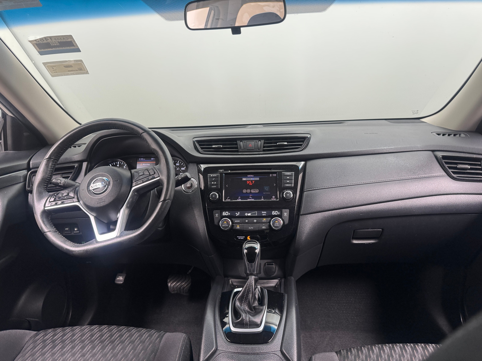 Thumbnail: 2018 Nissan Rogue - 3