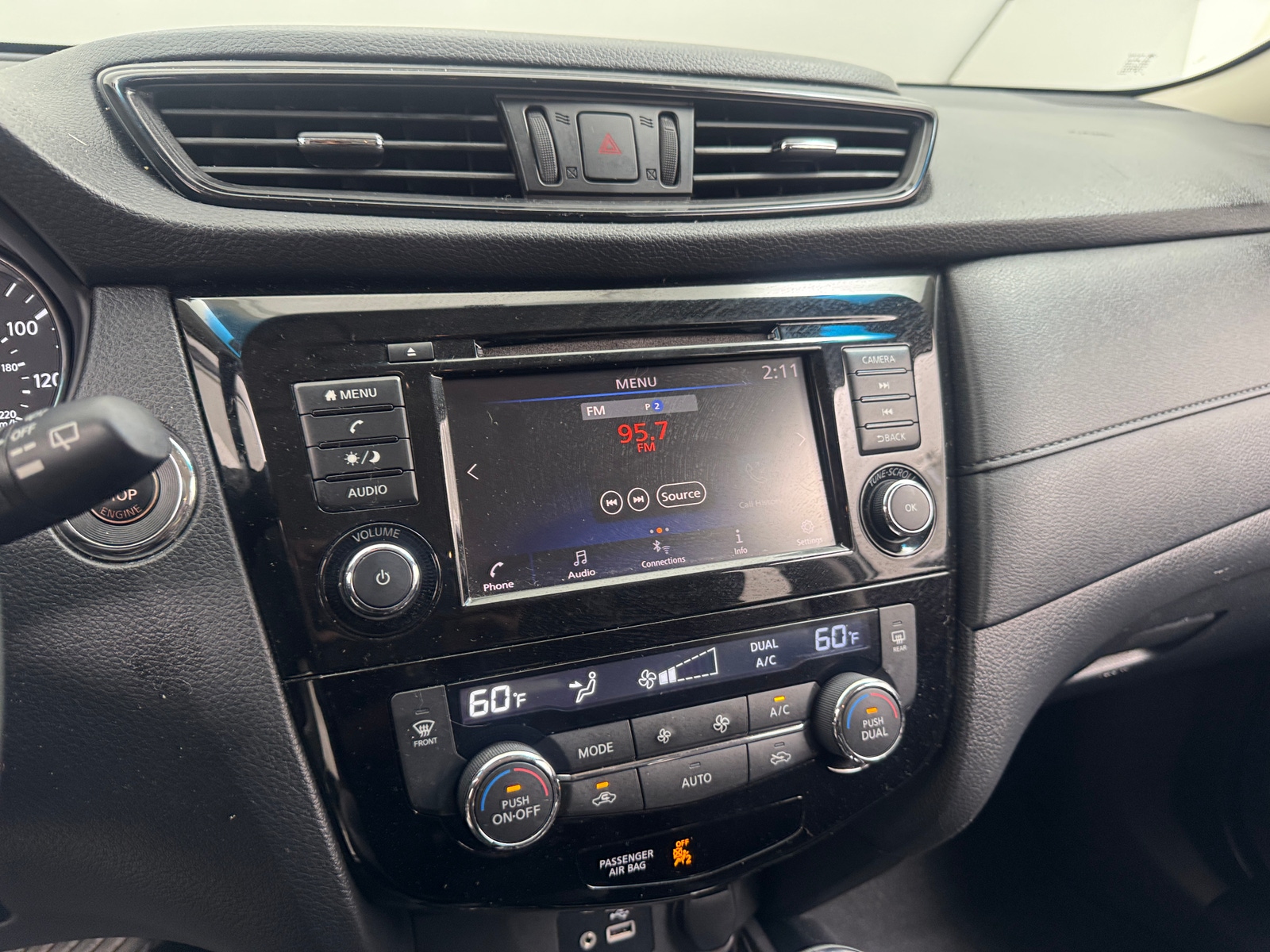 Thumbnail: 2018 Nissan Rogue - 4