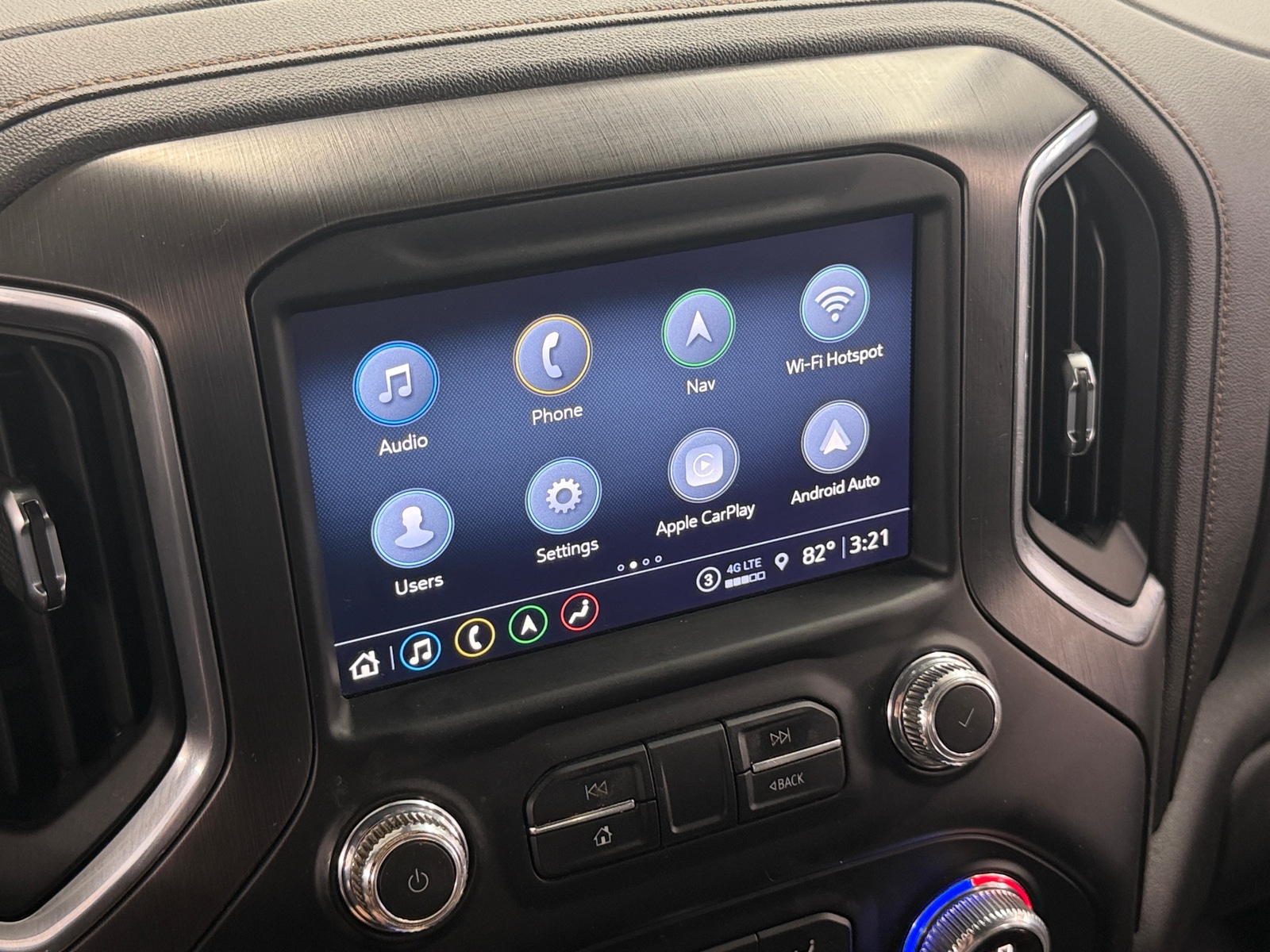 Thumbnail: 2021 GMC Sierra 2500 - 3