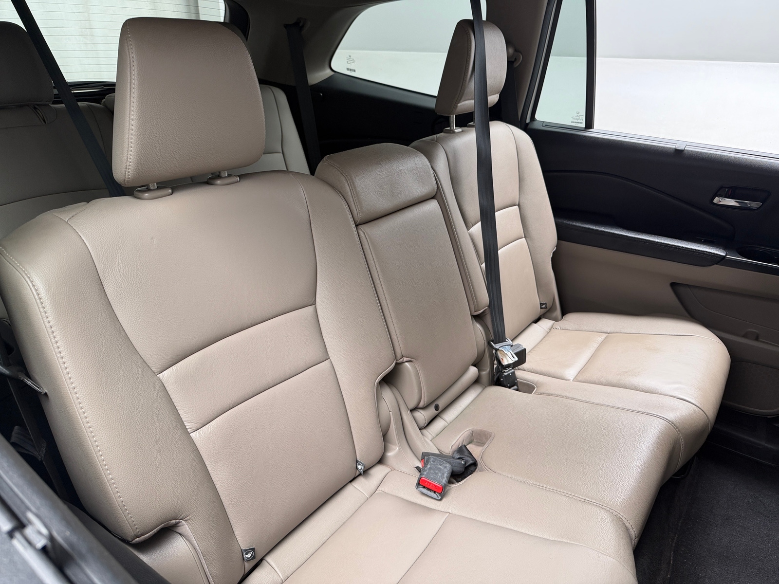 Thumbnail: 2017 Honda Pilot - 5