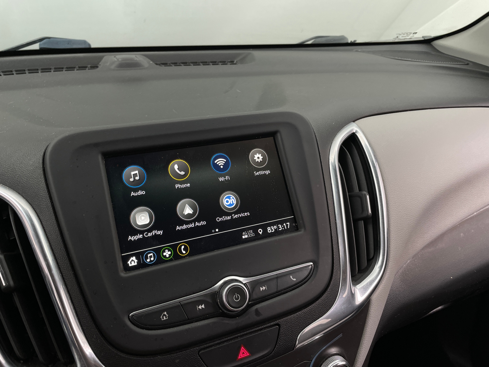 Thumbnail: 2019 Chevrolet Equinox - 4