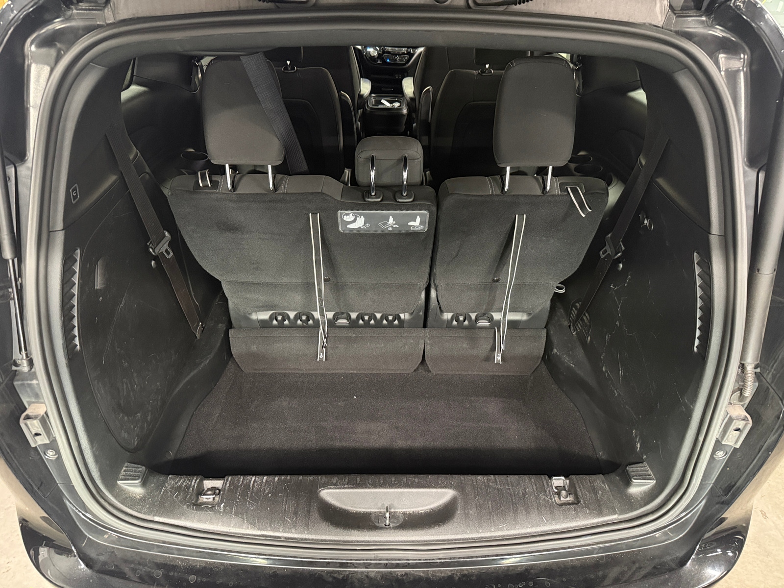 Thumbnail: 2019 Chrysler Pacifica - 7