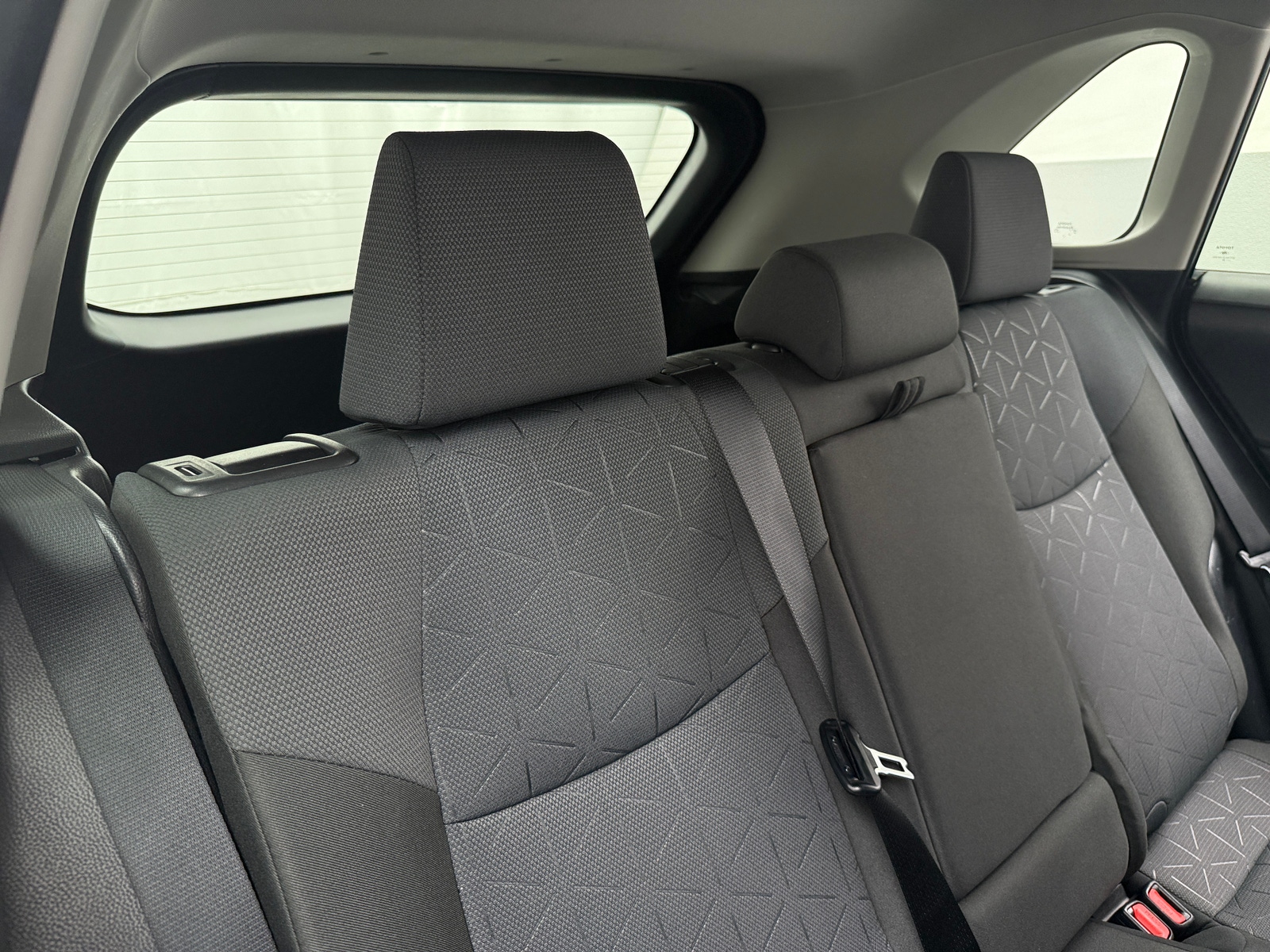 Thumbnail: 2025 Toyota RAV4 - 6