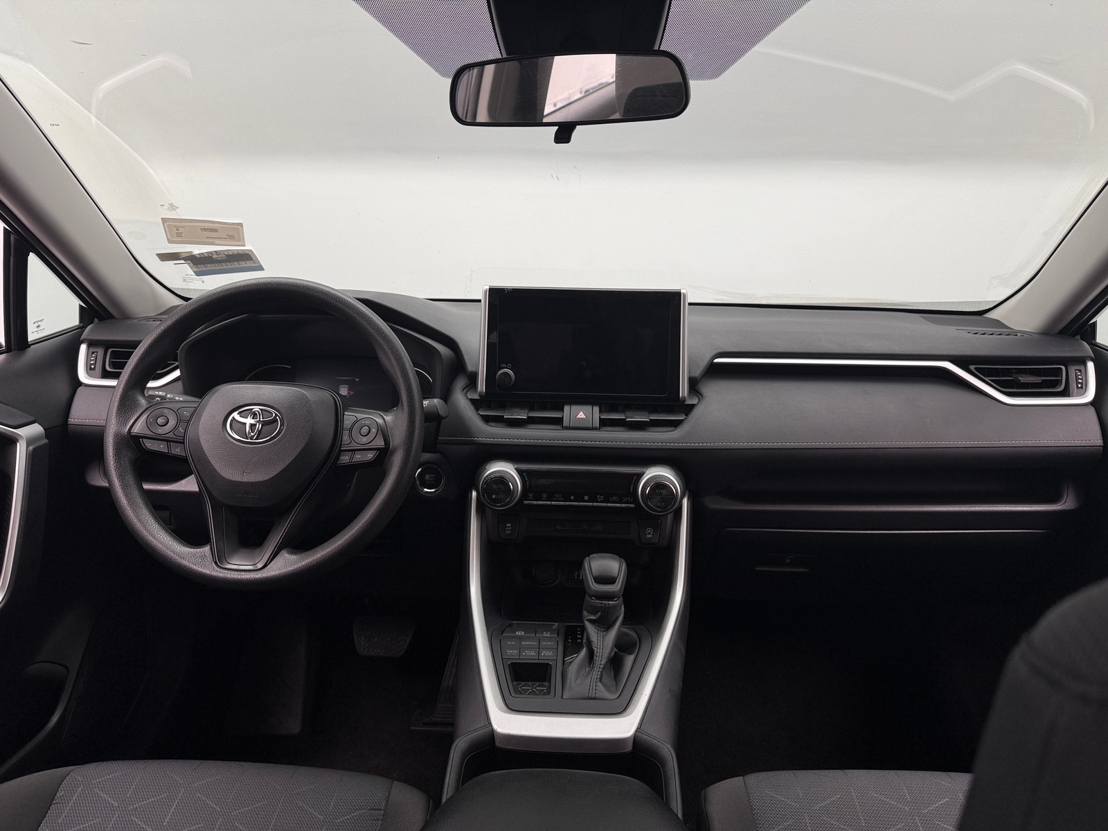 Thumbnail: 2025 Toyota RAV4 - 3