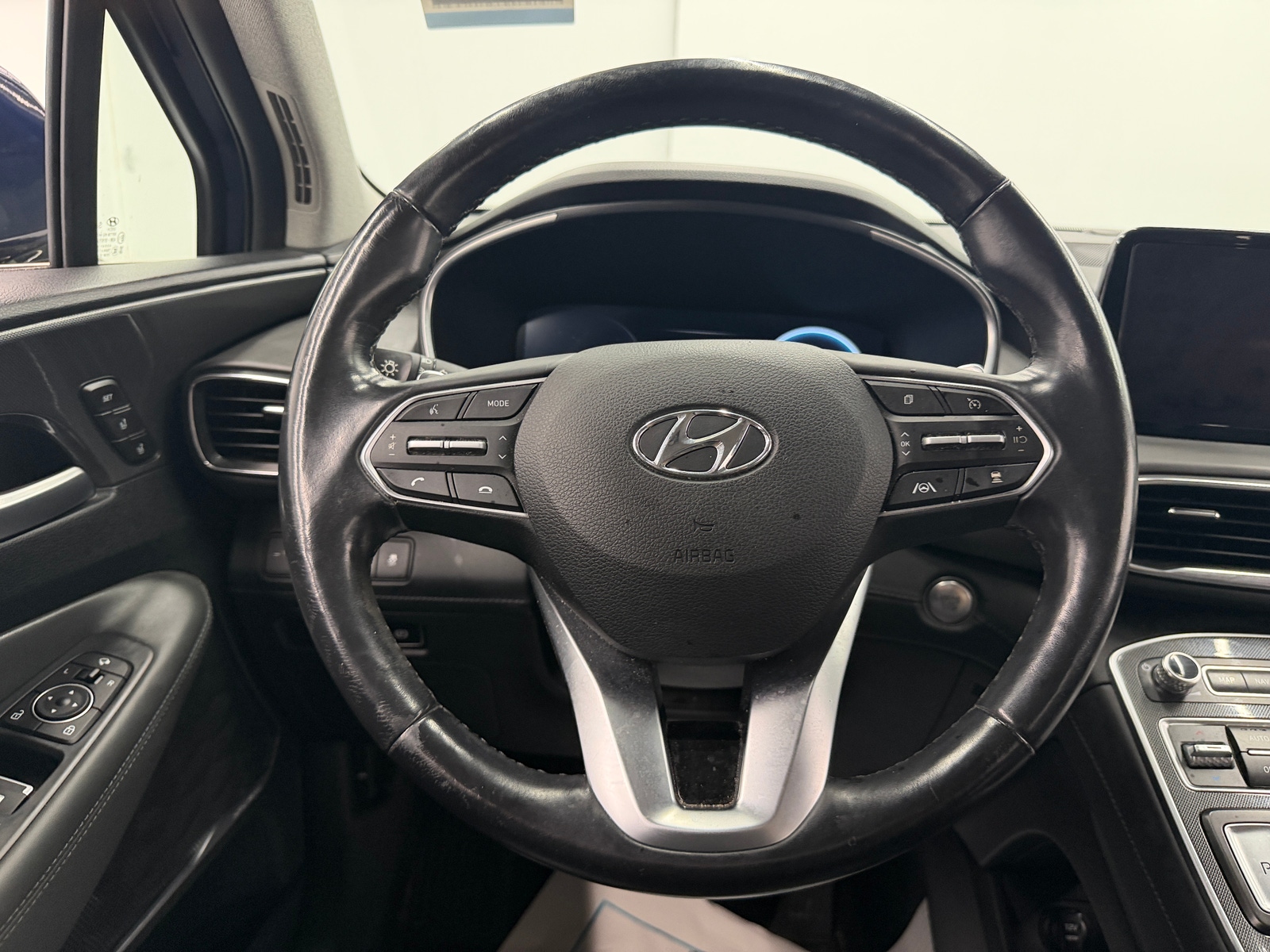 Thumbnail: 2021 Hyundai Santa Fe - 4
