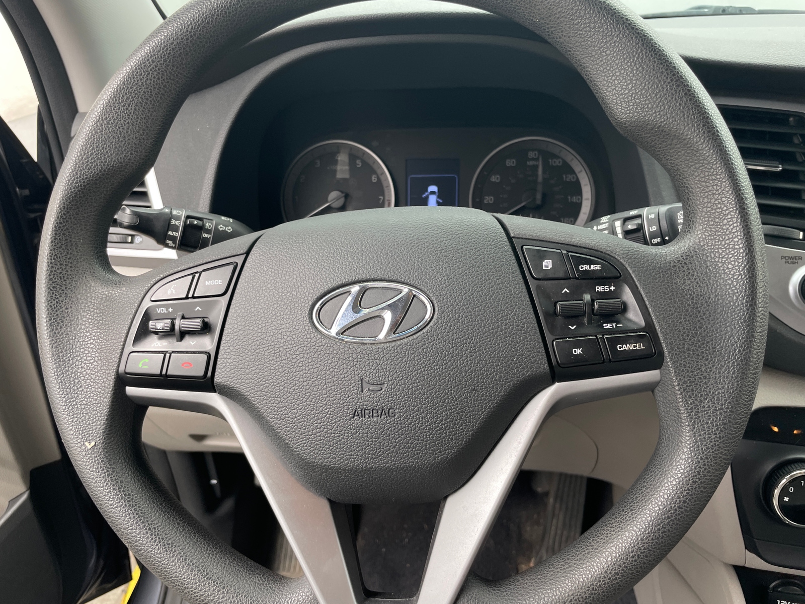 Thumbnail: 2017 Hyundai Tucson - 5