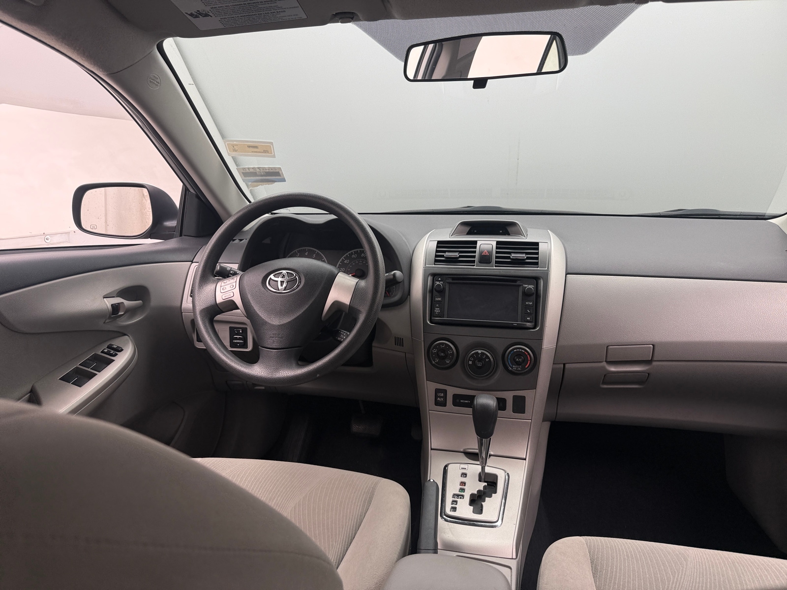 Thumbnail: 2013 Toyota Corolla - 3